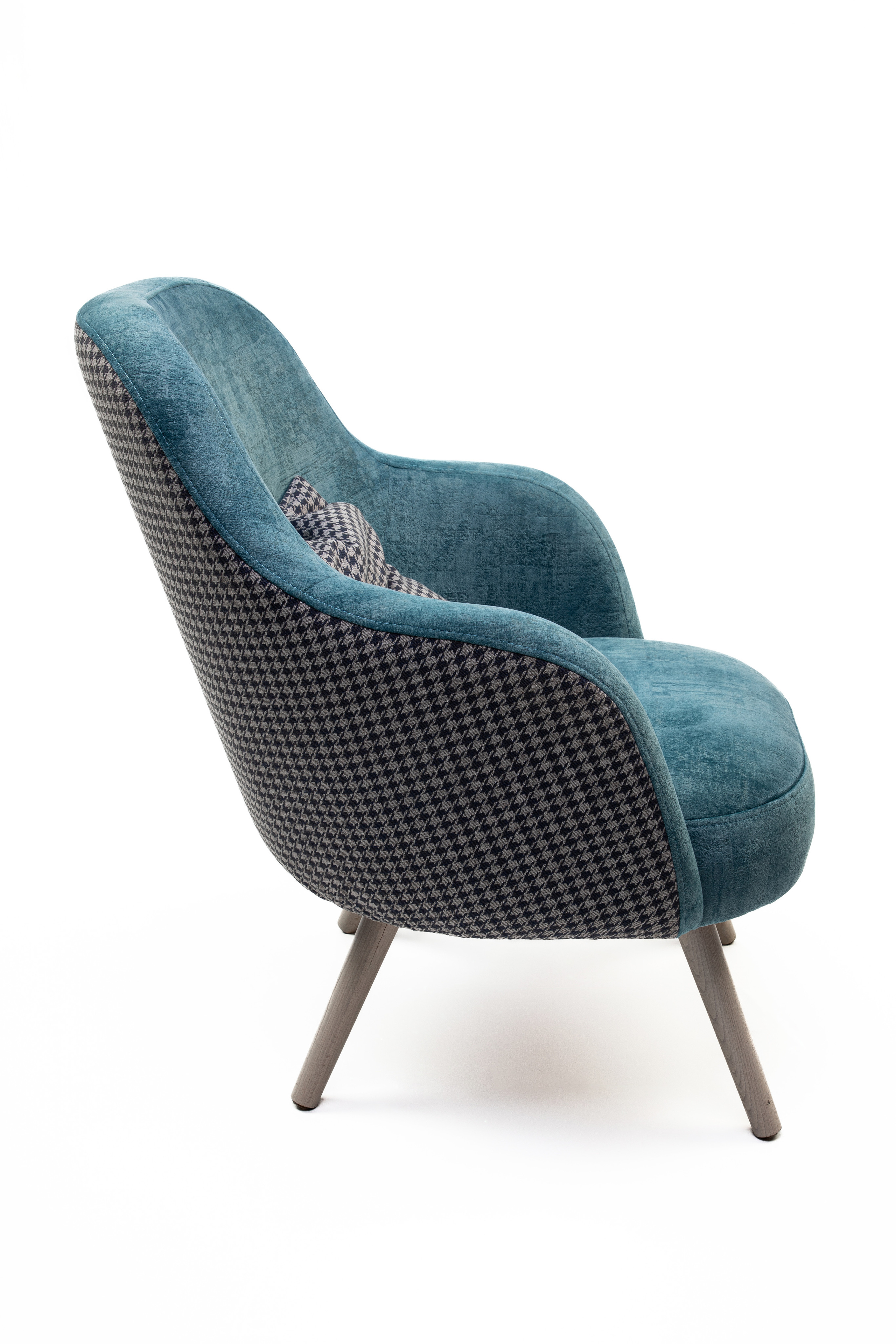 Предметная съемка мягкой мебели для сайта, каталога и онлайн магазина. Фотограф Денис Лесковский (Тюмень)