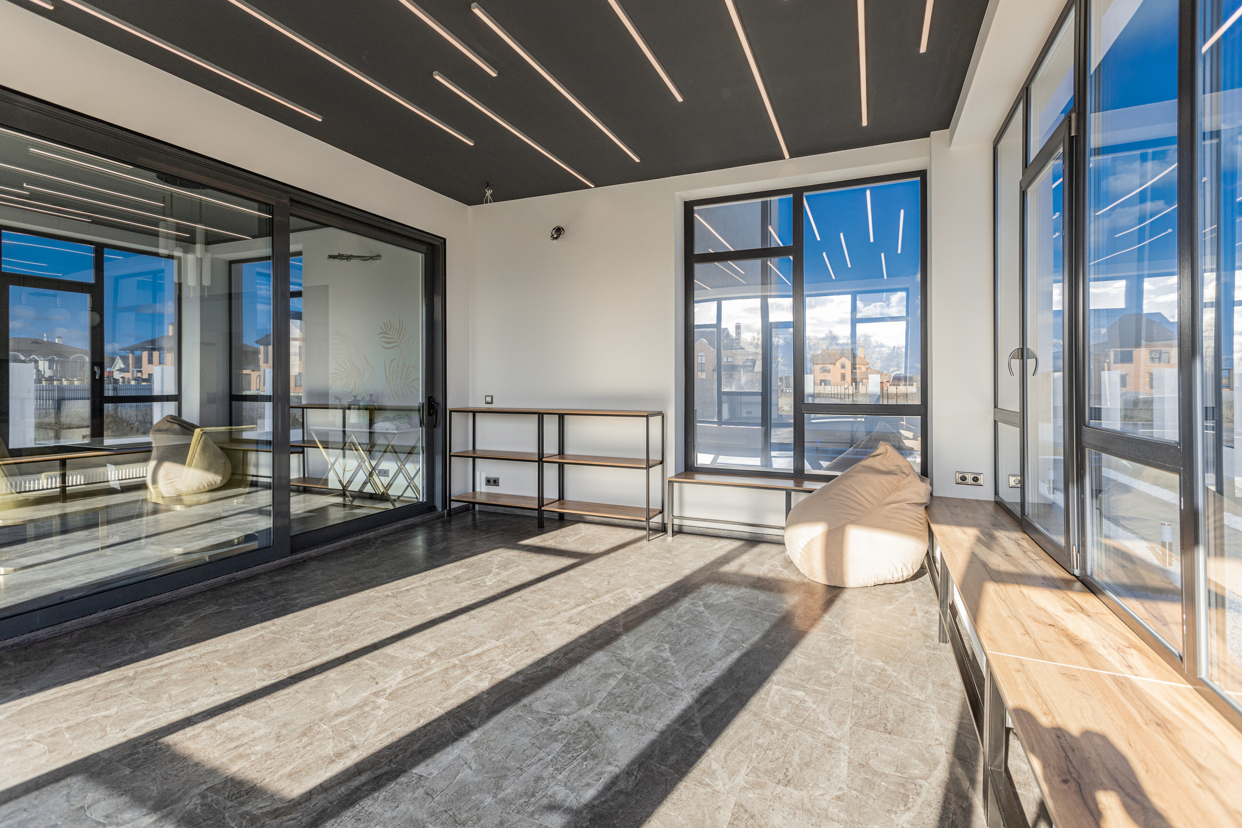 Предпродажная съемка коттеджа в Зубарево. Фотограф Денис Лесковский (Тюмень)