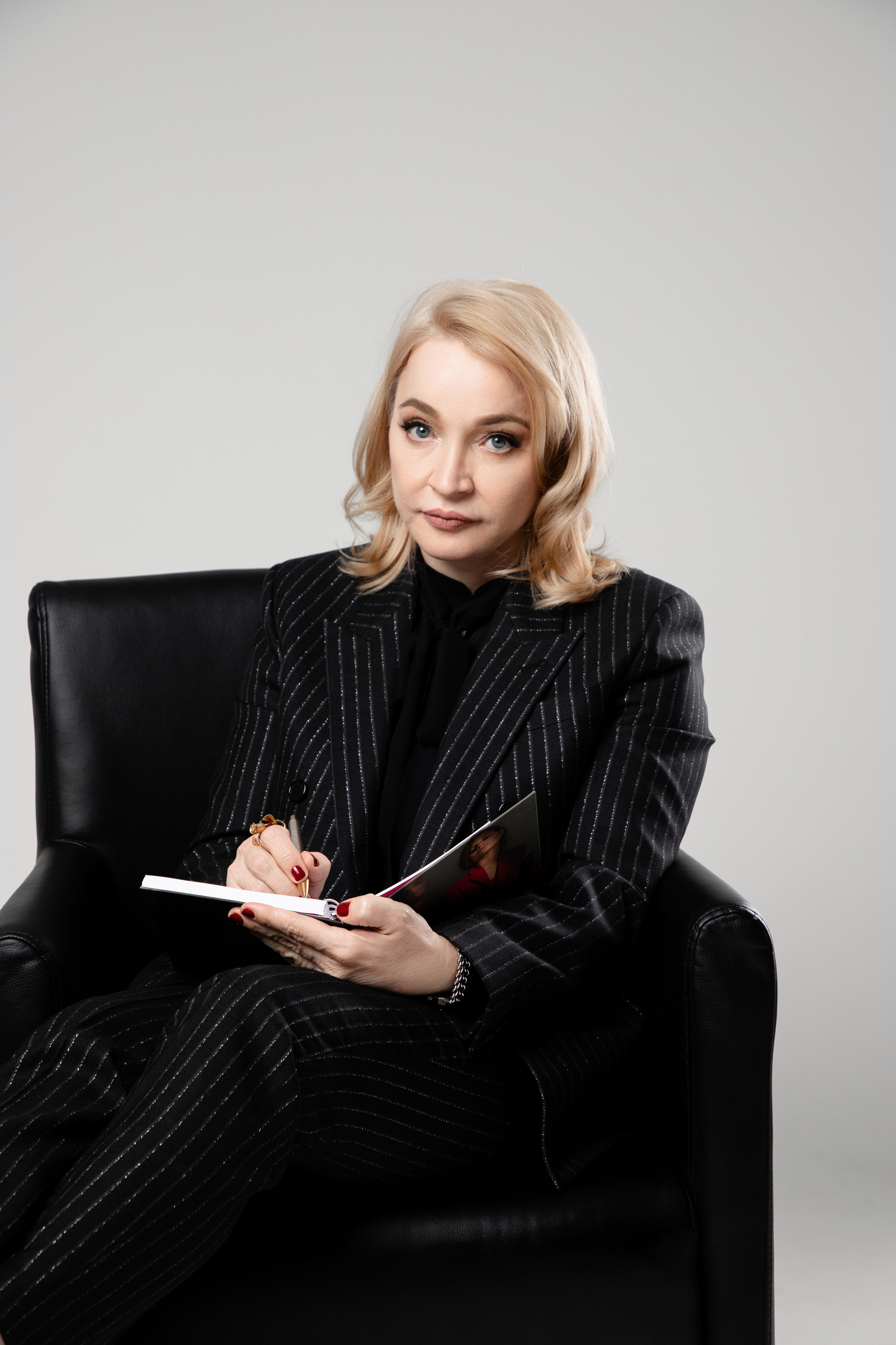 Лариса Кирилловна. Фотограф Денис Лесковский (Тюмень)