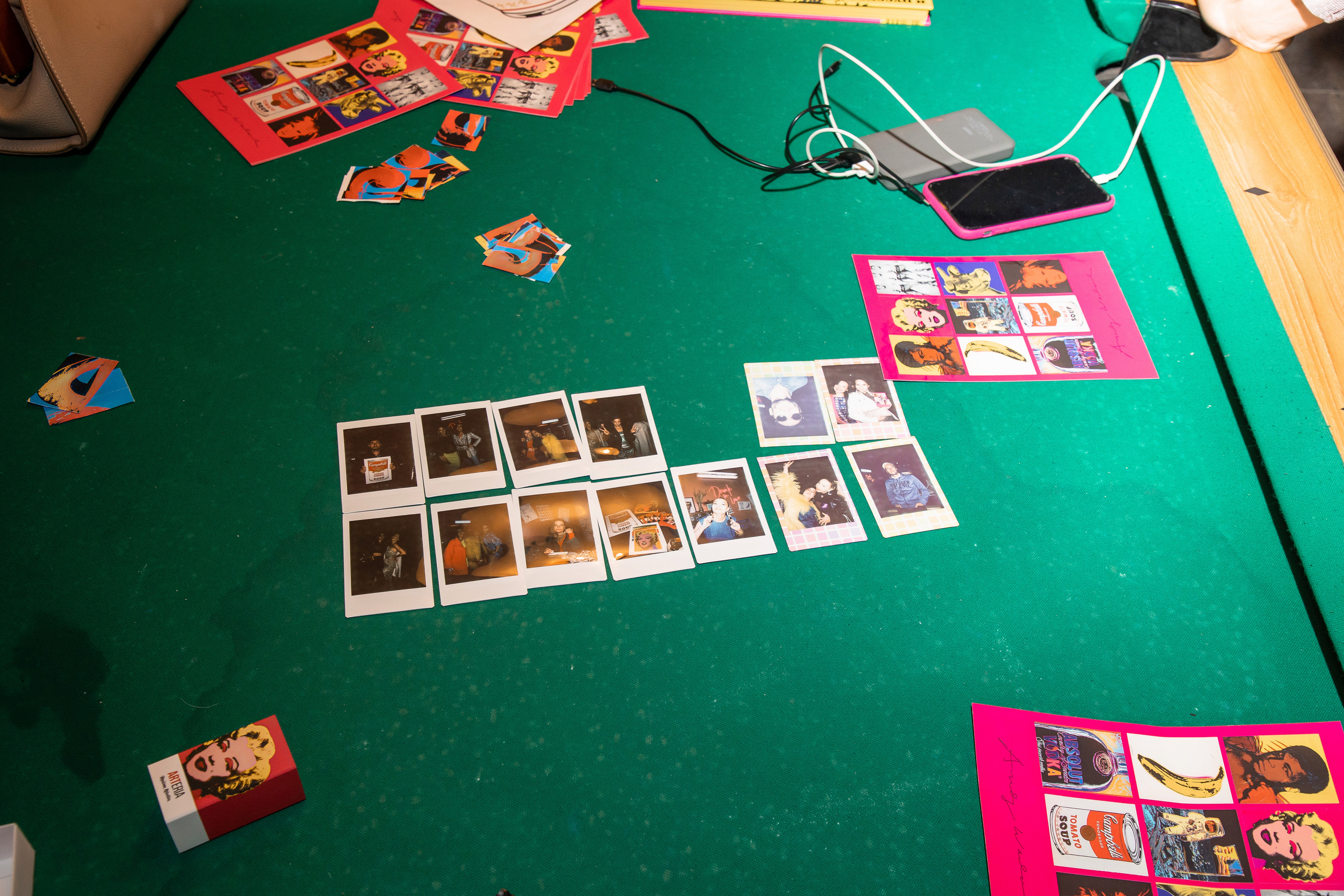 2022-06-29 Лекция Марии Барковой (Энди Уорхол). Фотограф Денис Лесковский (Тюмень)