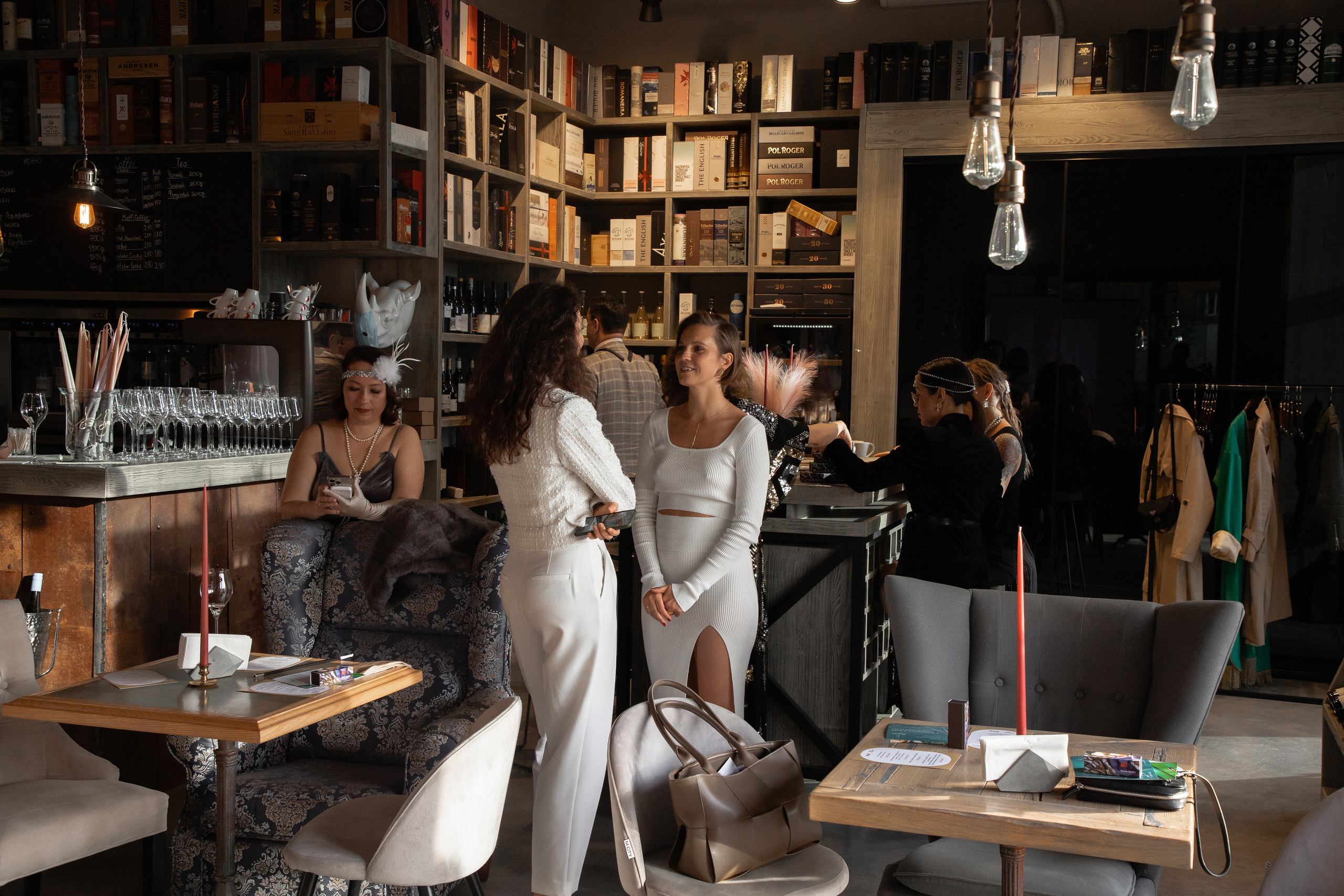 Лекция Марии Барковой (Eclectic, винное место). Фотограф Денис Лесковский (Тюмень)