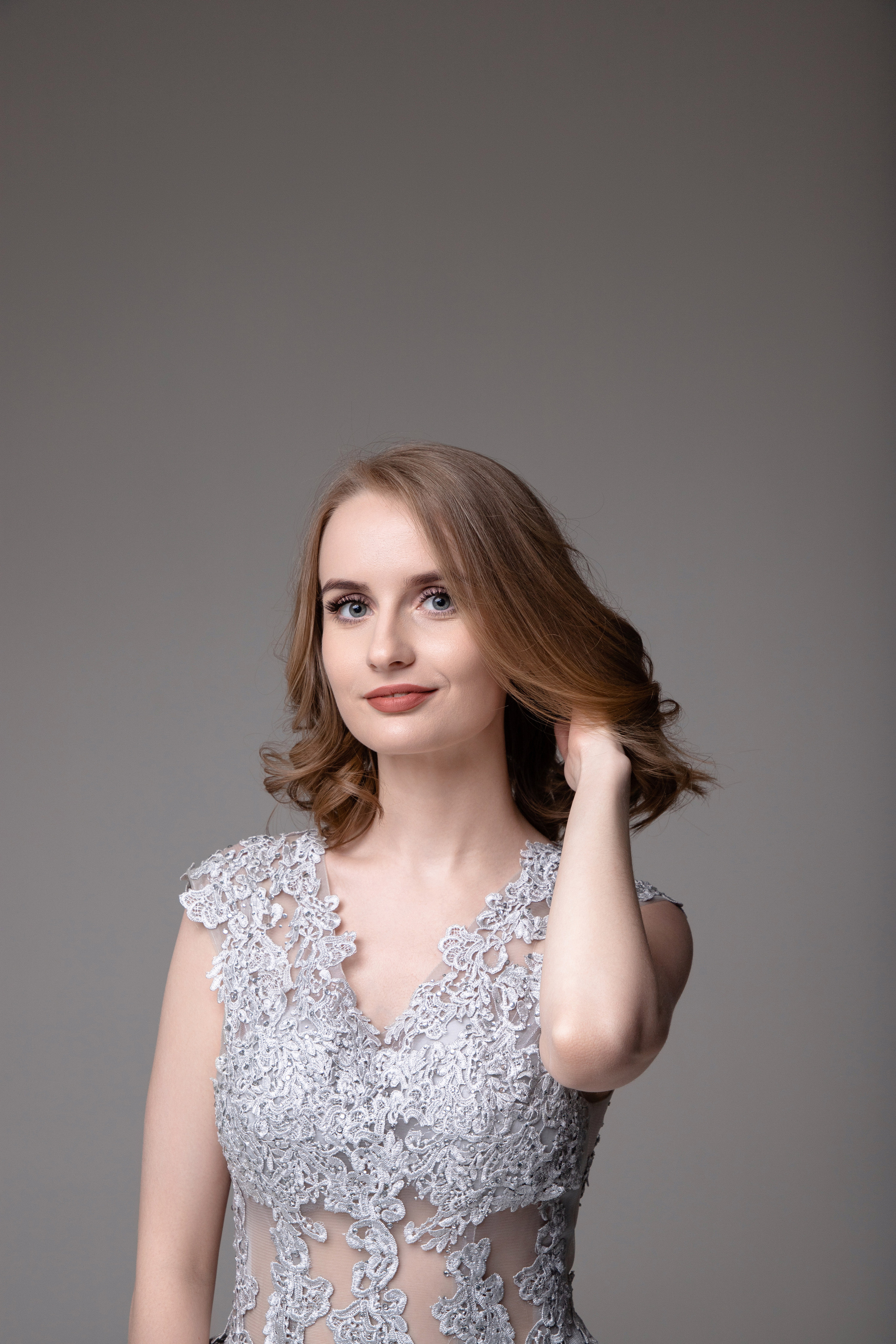 Фотосессия двух сестер с мамой. Фотограф Денис Лесковский (Тюмень)