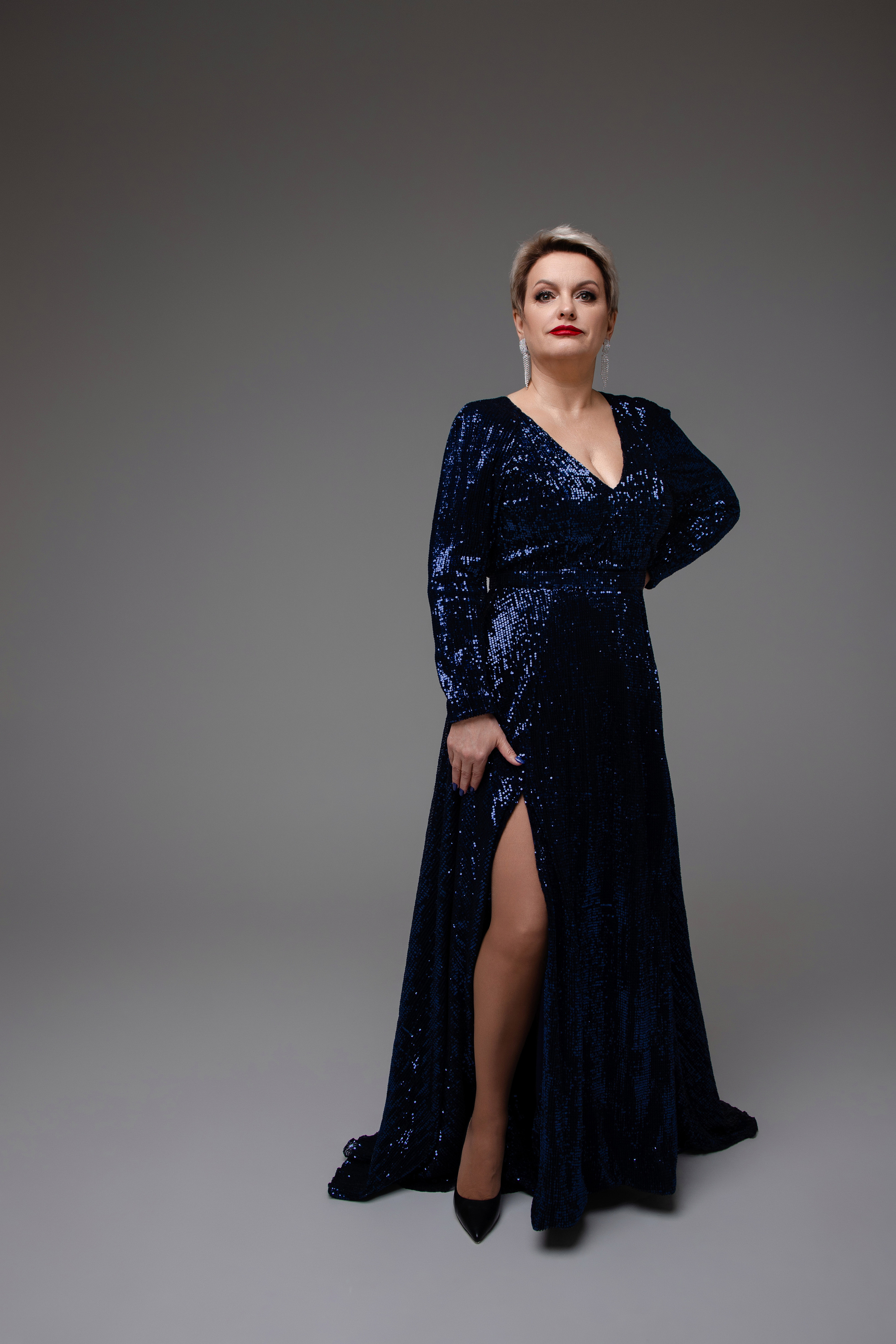 Фотосессия двух сестер с мамой. Фотограф Денис Лесковский (Тюмень)