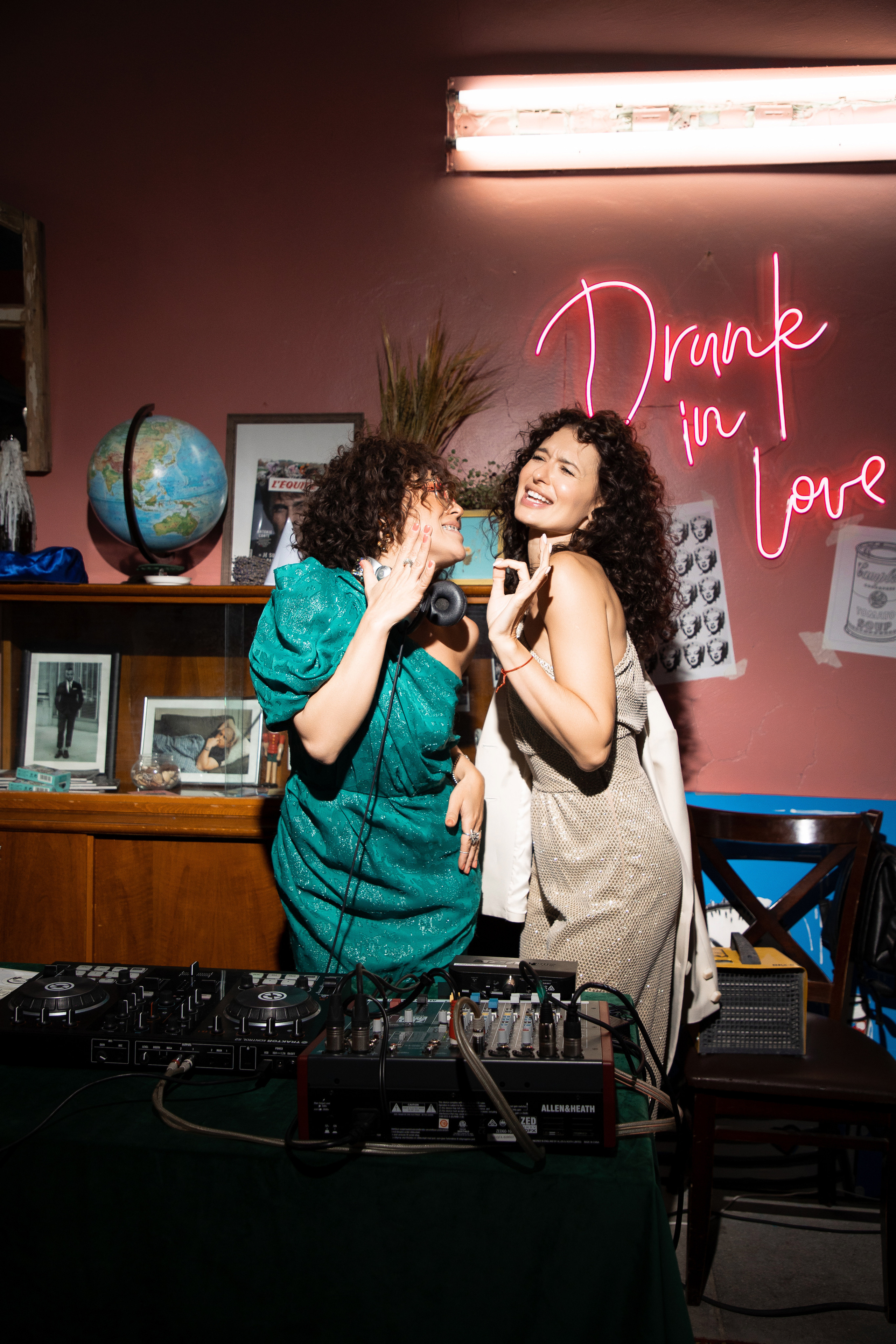 2022-06-29 Лекция Марии Барковой (Энди Уорхол). Фотограф Денис Лесковский (Тюмень)