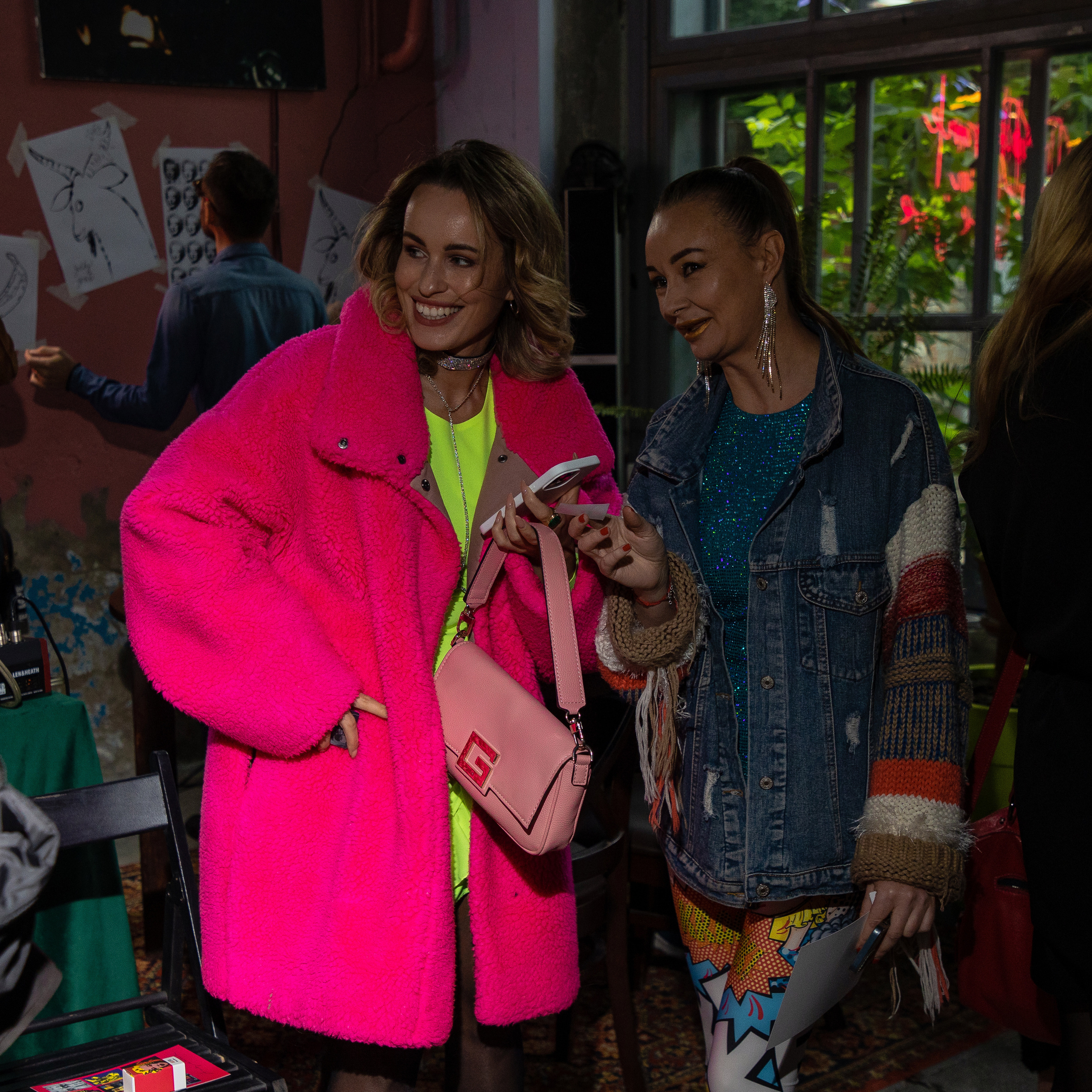 2022-06-29 Лекция Марии Барковой (Энди Уорхол). Фотограф Денис Лесковский (Тюмень)