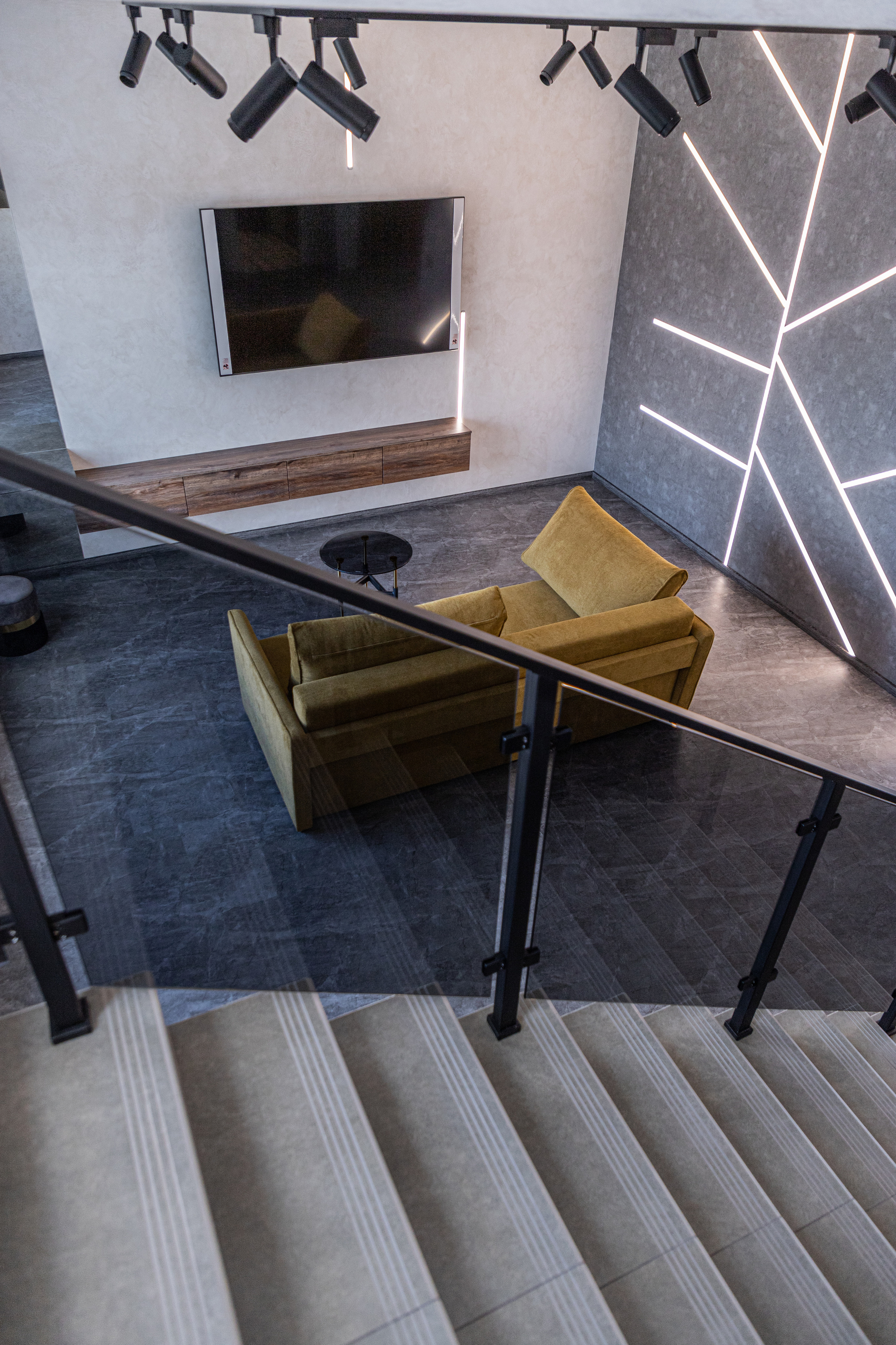 Предпродажная съемка коттеджа в Зубарево. Фотограф Денис Лесковский (Тюмень)