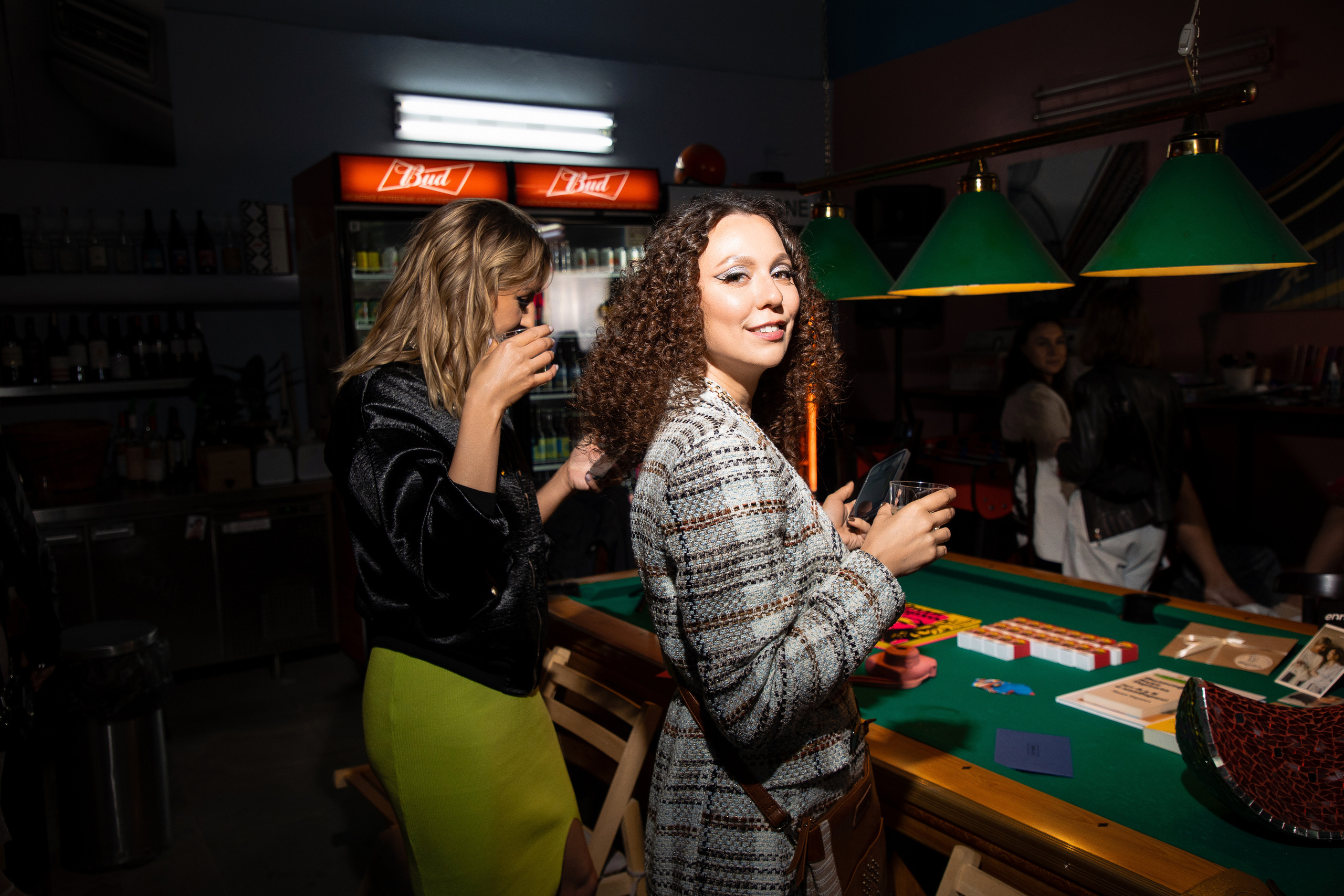 2022-06-29 Лекция Марии Барковой (Энди Уорхол). Фотограф Денис Лесковский (Тюмень)