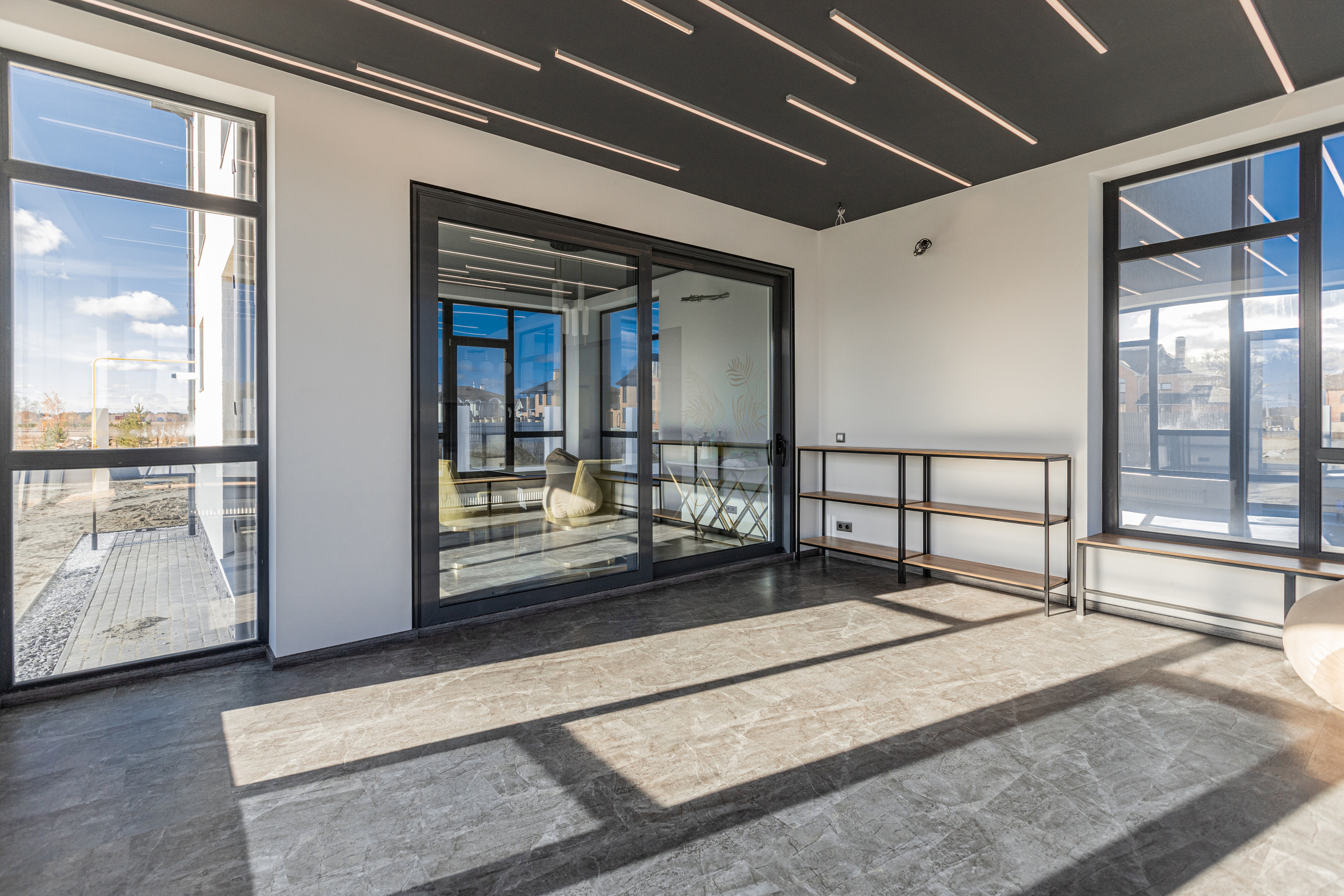 Предпродажная съемка коттеджа в Зубарево. Фотограф Денис Лесковский (Тюмень)