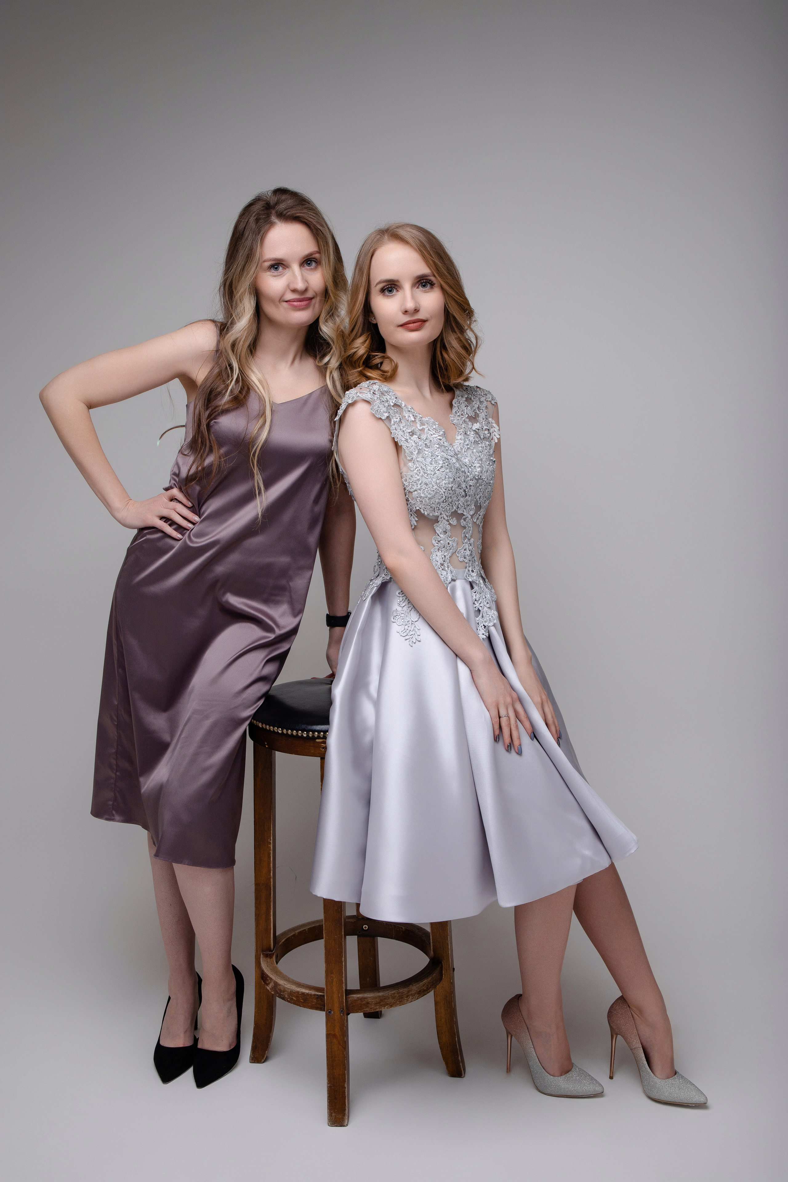 Фотосессия двух сестер с мамой. Фотограф Денис Лесковский (Тюмень)