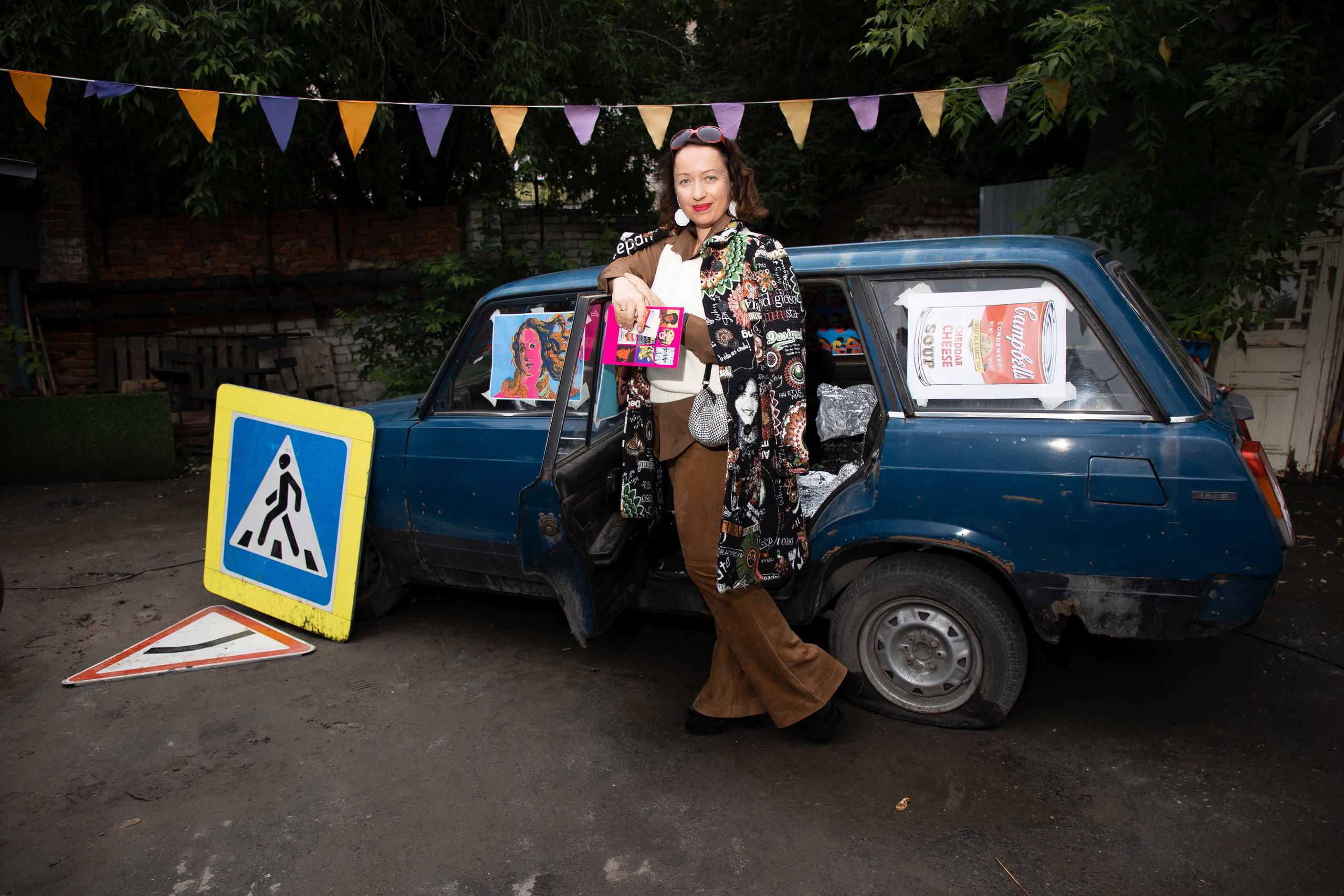 2022-06-29 Лекция Марии Барковой (Энди Уорхол). Фотограф Денис Лесковский (Тюмень)