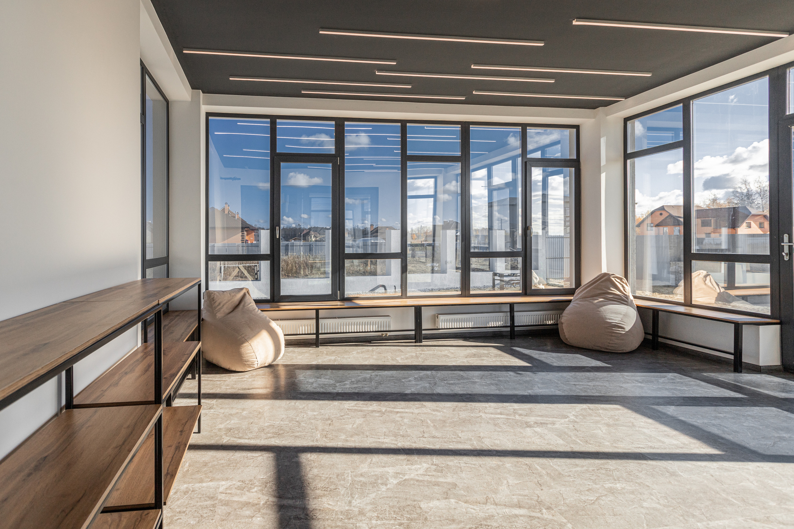 Предпродажная съемка коттеджа в Зубарево. Фотограф Денис Лесковский (Тюмень)