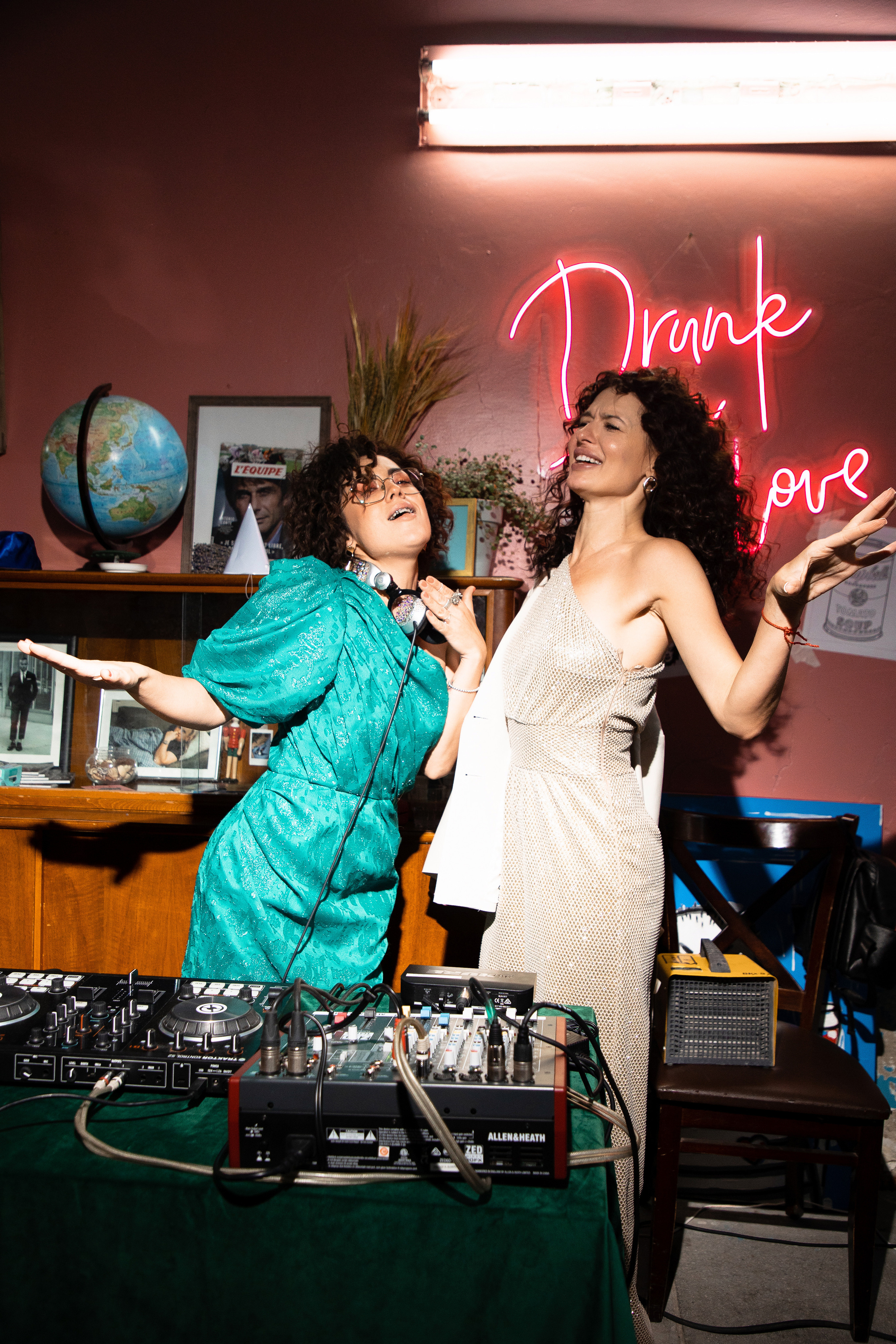 2022-06-29 Лекция Марии Барковой (Энди Уорхол). Фотограф Денис Лесковский (Тюмень)