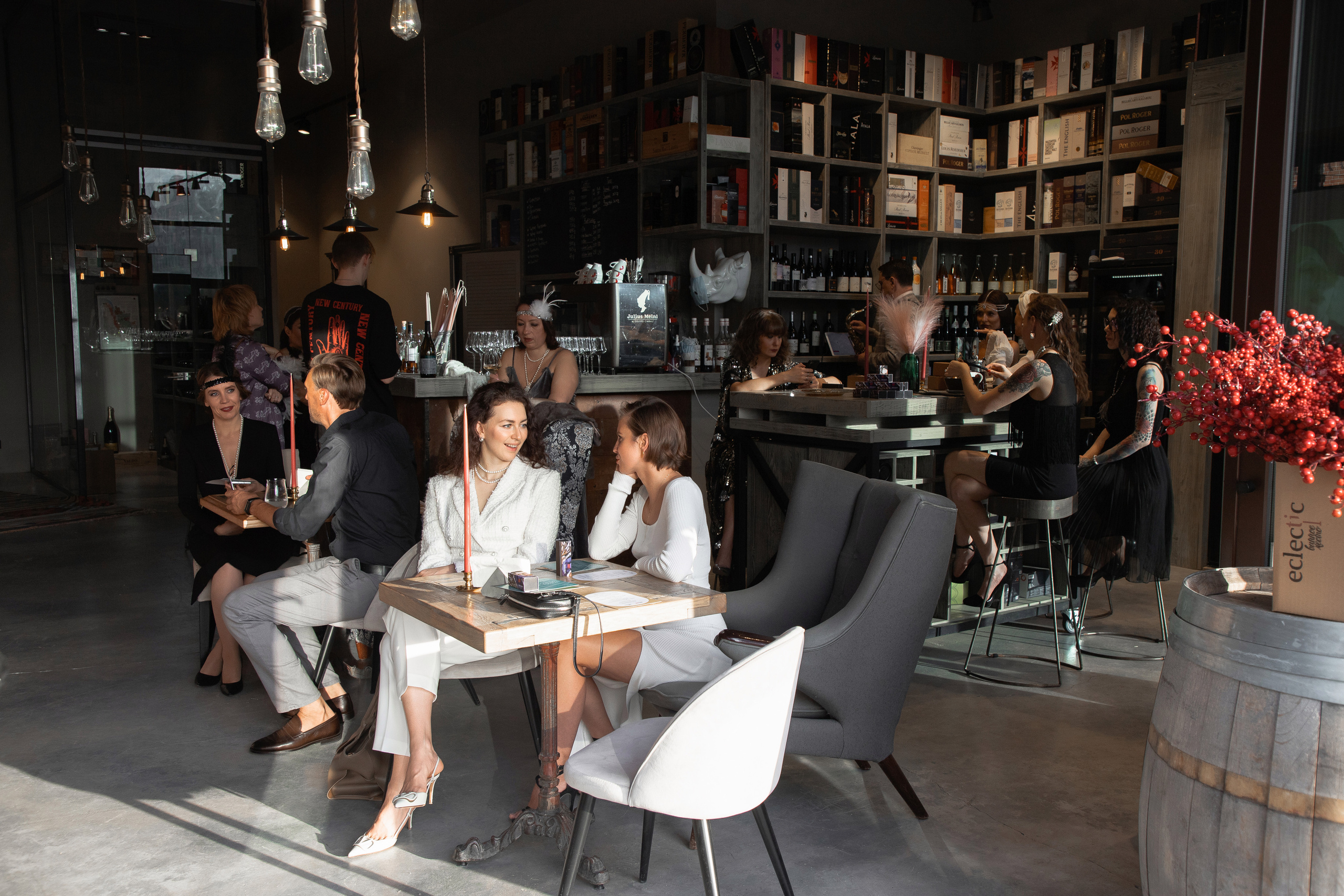 Лекция Марии Барковой (Eclectic, винное место). Фотограф Денис Лесковский (Тюмень)