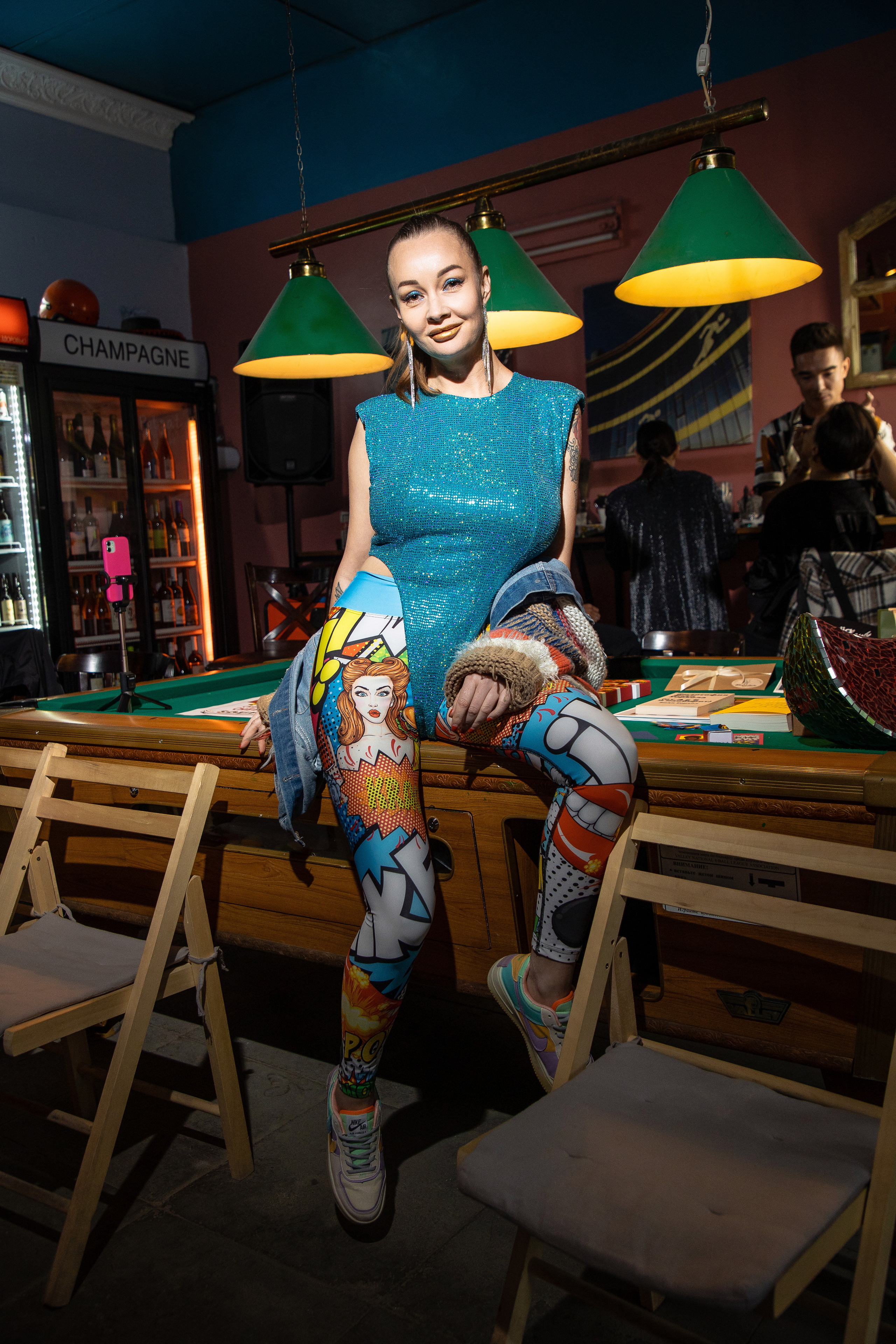 2022-06-29 Лекция Марии Барковой (Энди Уорхол). Фотограф Денис Лесковский (Тюмень)