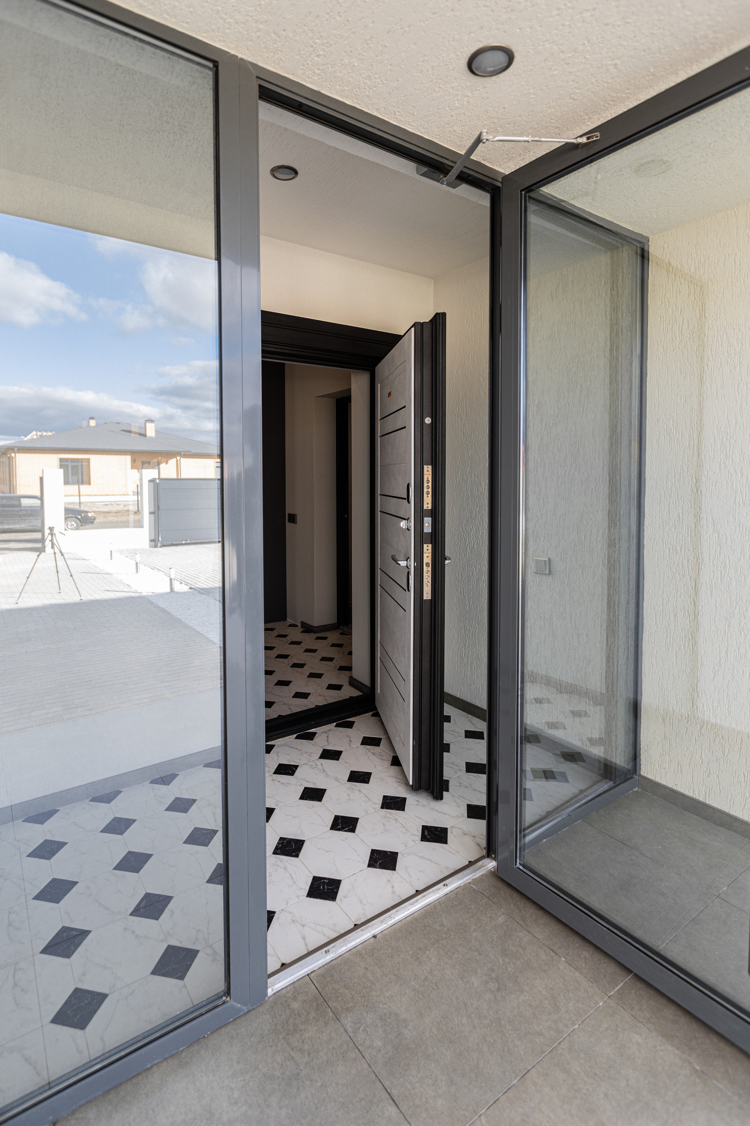 Предпродажная съемка коттеджа в Зубарево. Фотограф Денис Лесковский (Тюмень)