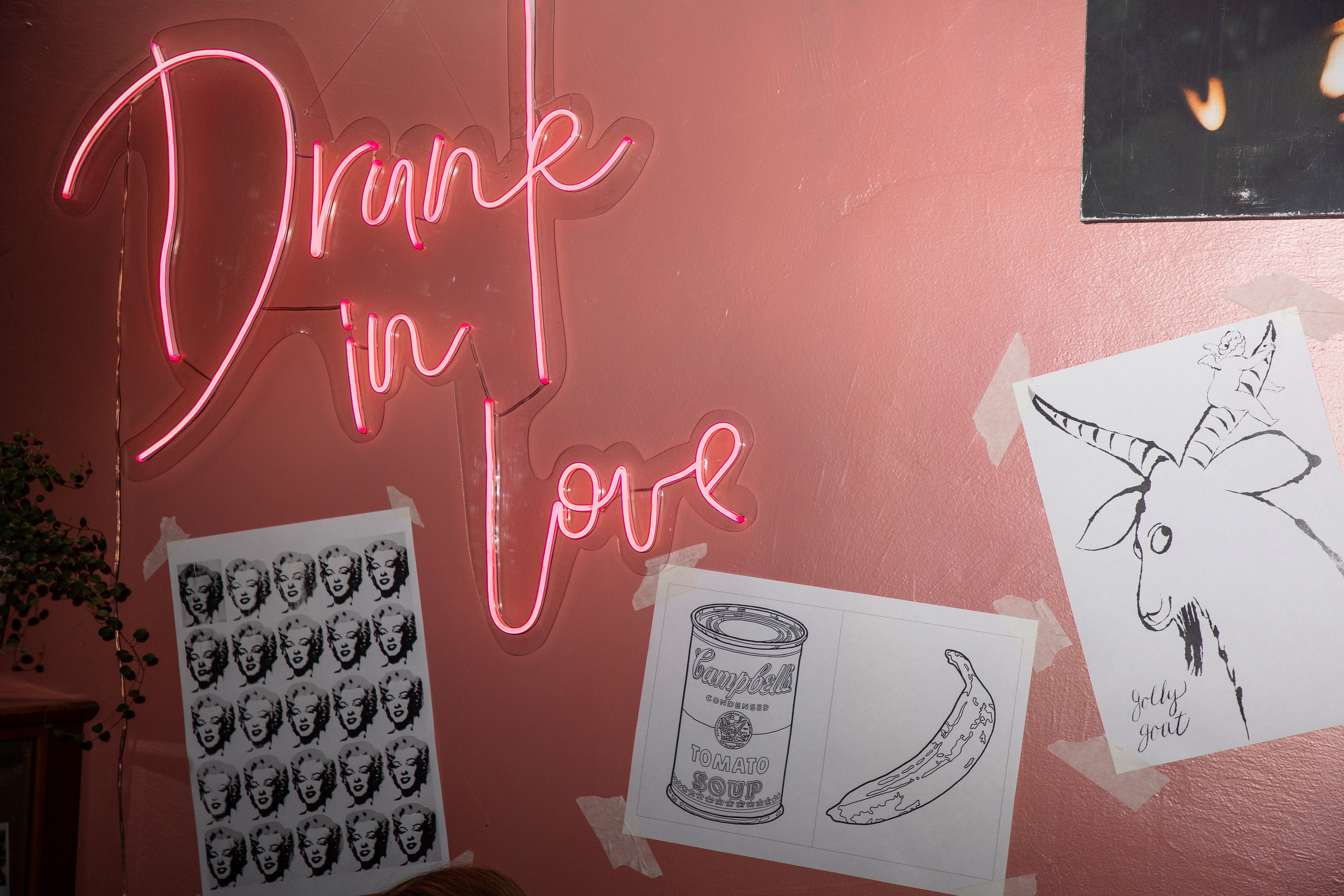 2022-06-29 Лекция Марии Барковой (Энди Уорхол). Фотограф Денис Лесковский (Тюмень)