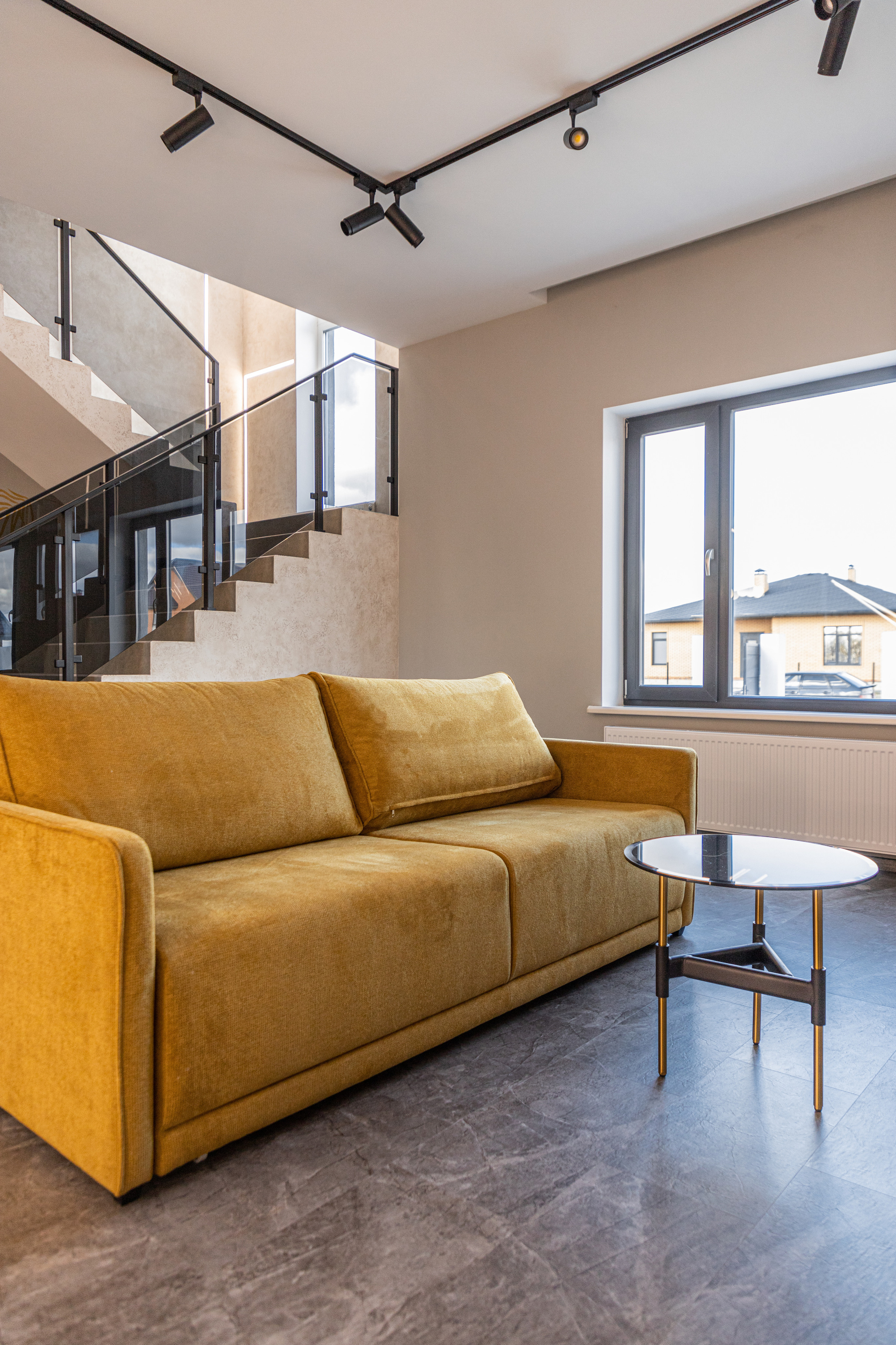 Предпродажная съемка коттеджа в Зубарево. Фотограф Денис Лесковский (Тюмень)