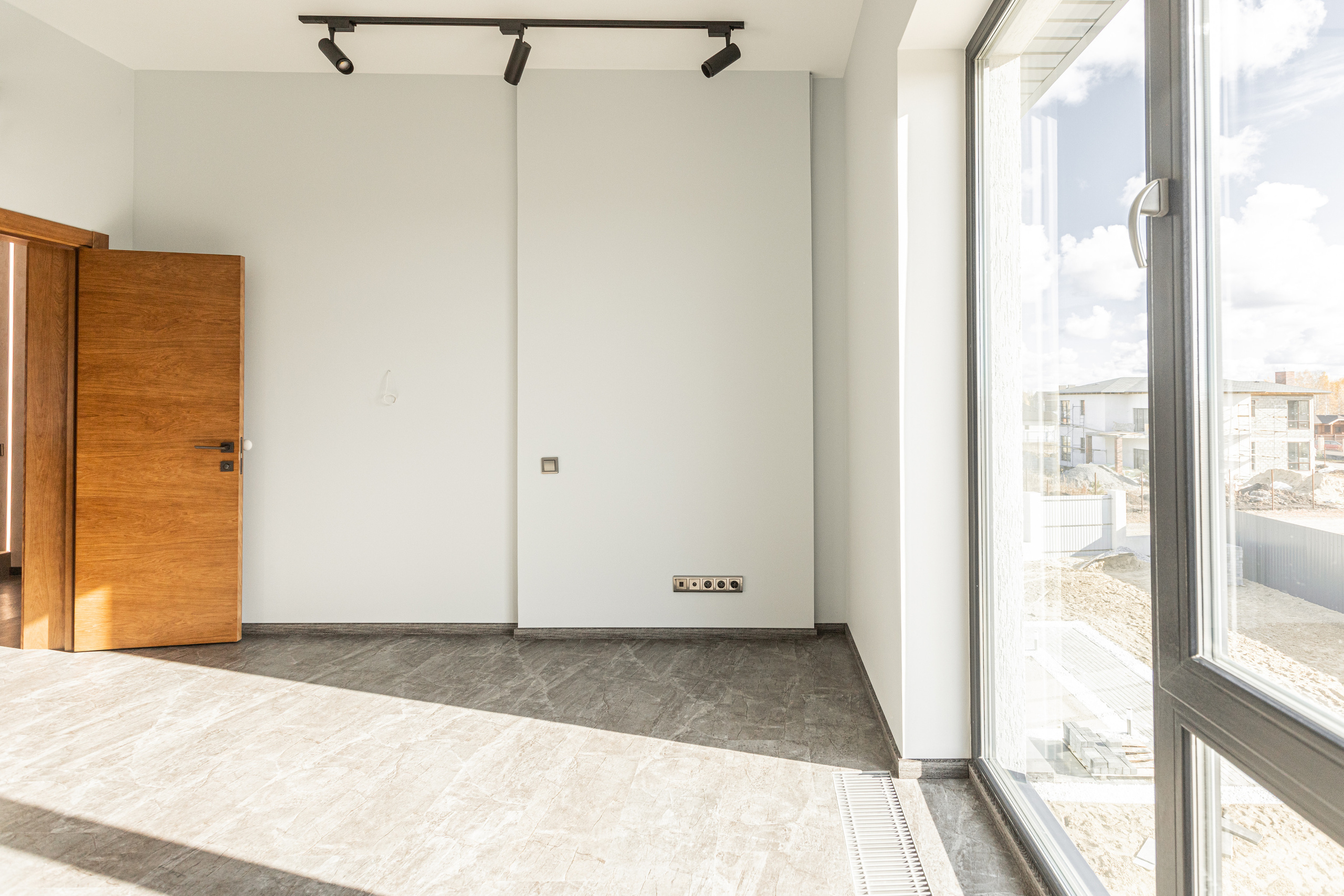 Предпродажная съемка коттеджа в Зубарево. Фотограф Денис Лесковский (Тюмень)