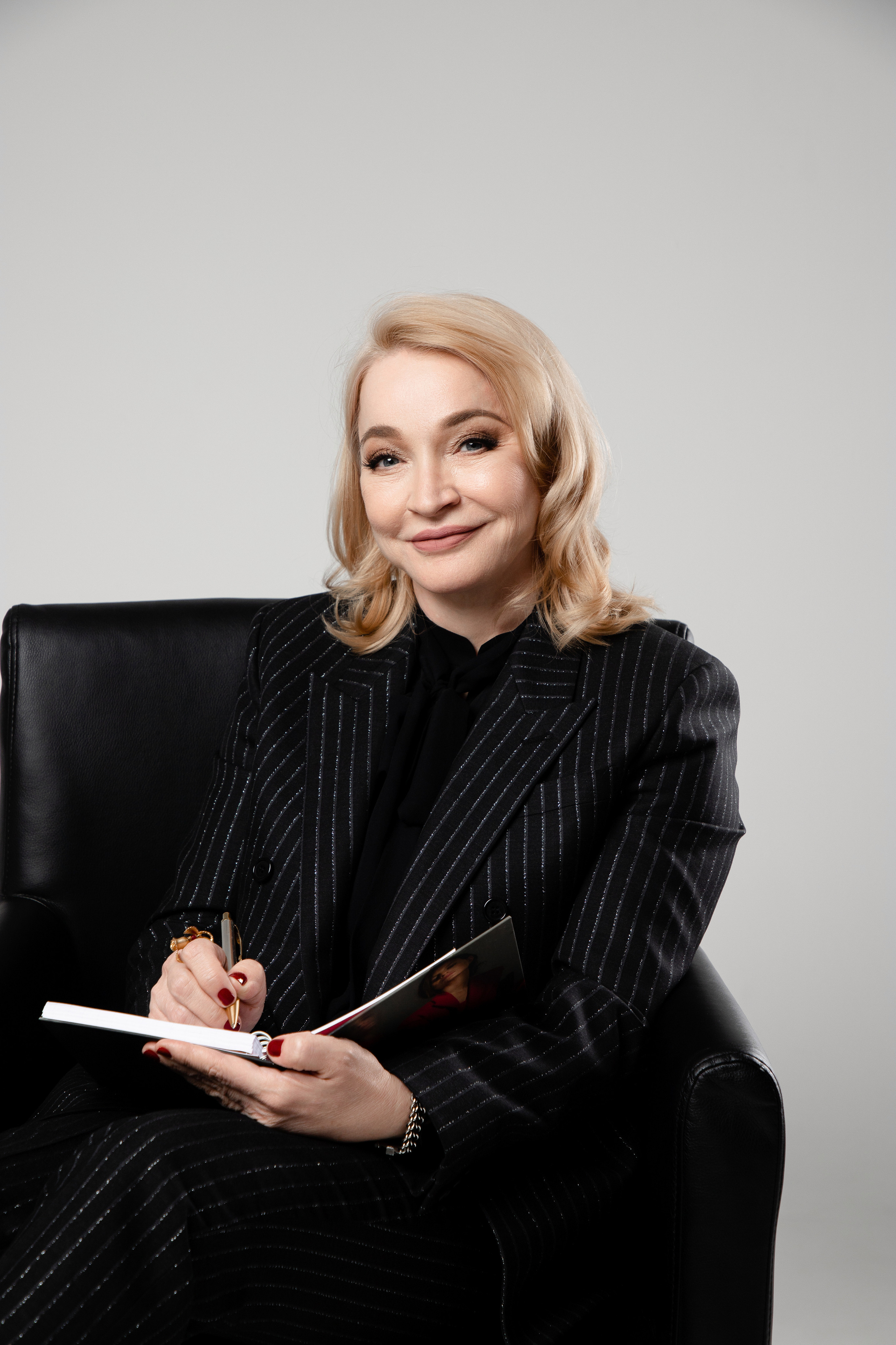 Лариса Кирилловна. Фотограф Денис Лесковский (Тюмень)