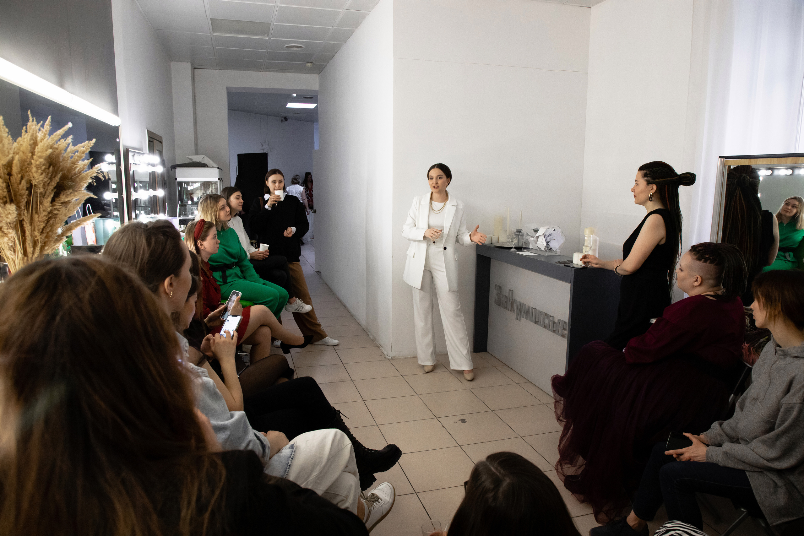 5-летие салона красоты «Backstage». Фотограф Денис Лесковский (Тюмень)