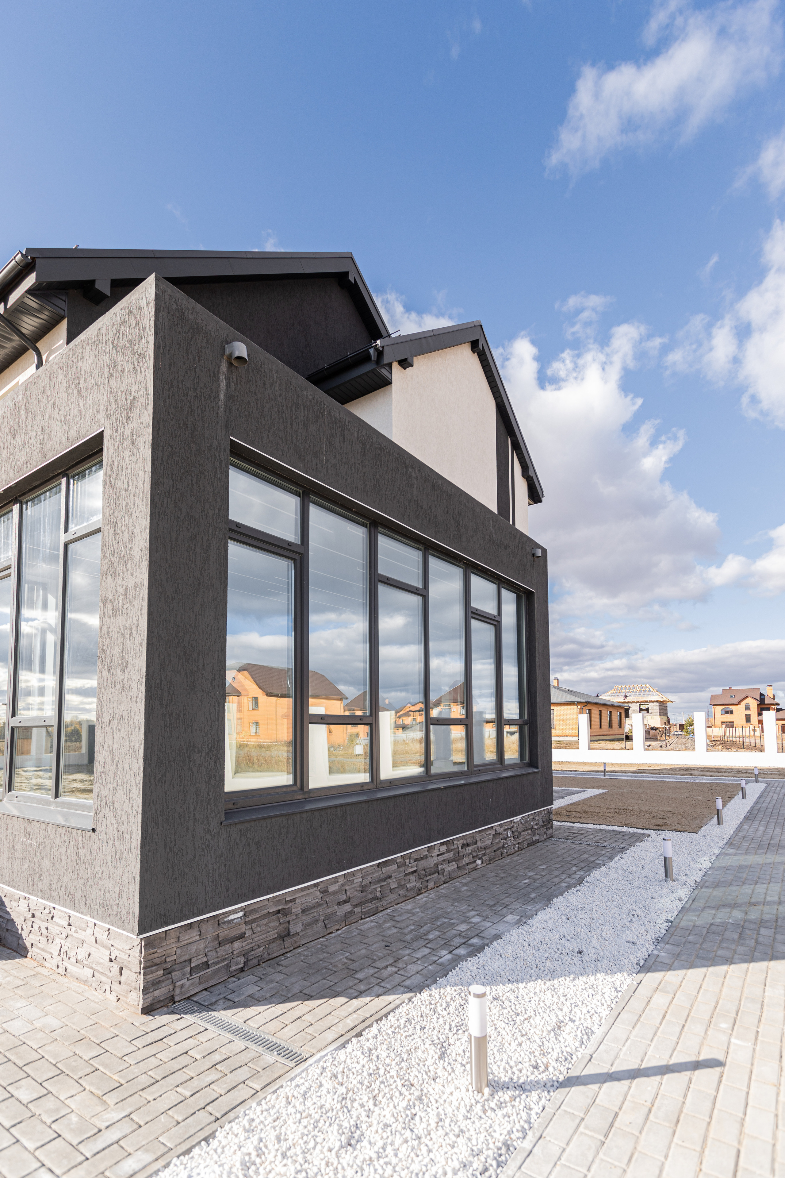 Предпродажная съемка коттеджа в Зубарево. Фотограф Денис Лесковский (Тюмень)