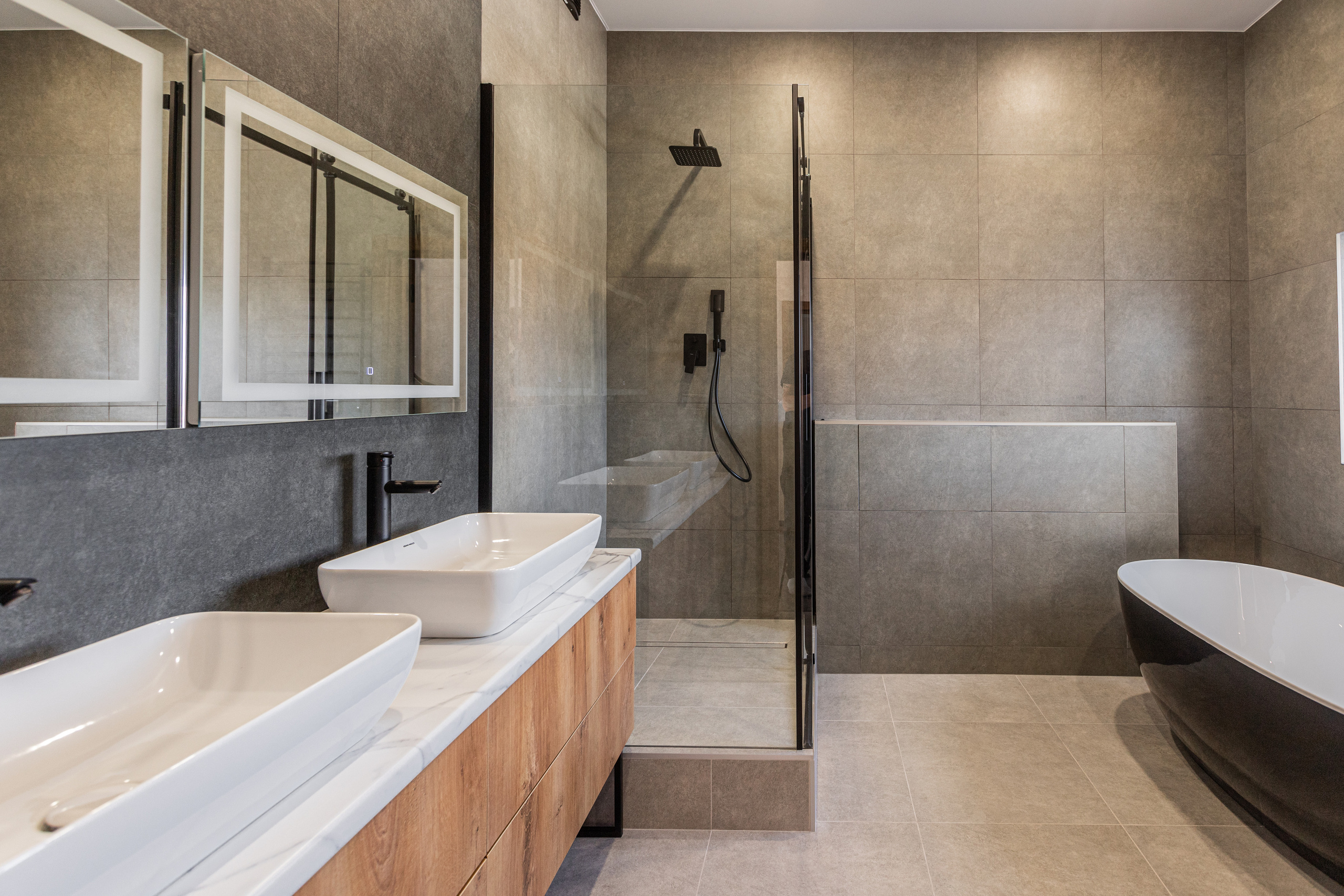 Предпродажная съемка коттеджа в Зубарево. Фотограф Денис Лесковский (Тюмень)