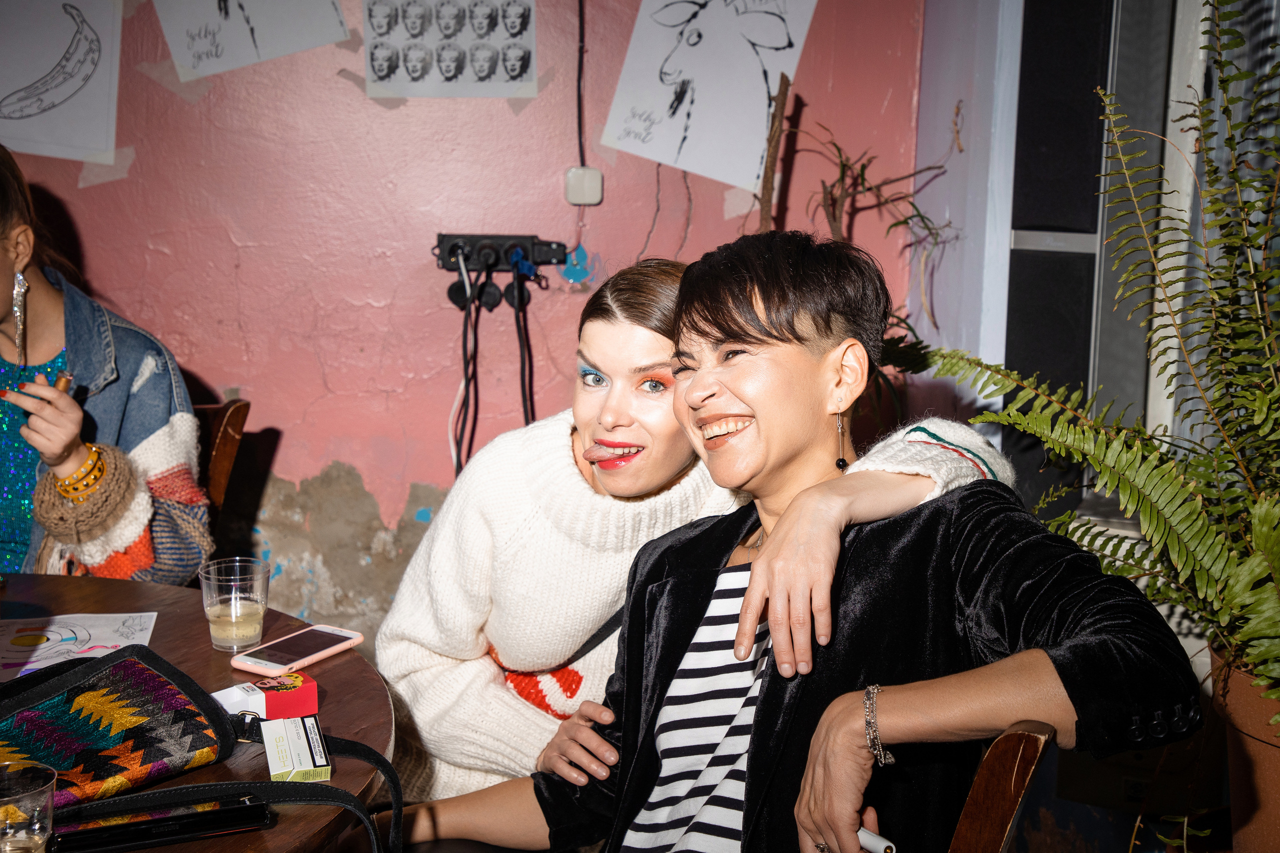 2022-06-29 Лекция Марии Барковой (Энди Уорхол). Фотограф Денис Лесковский (Тюмень)