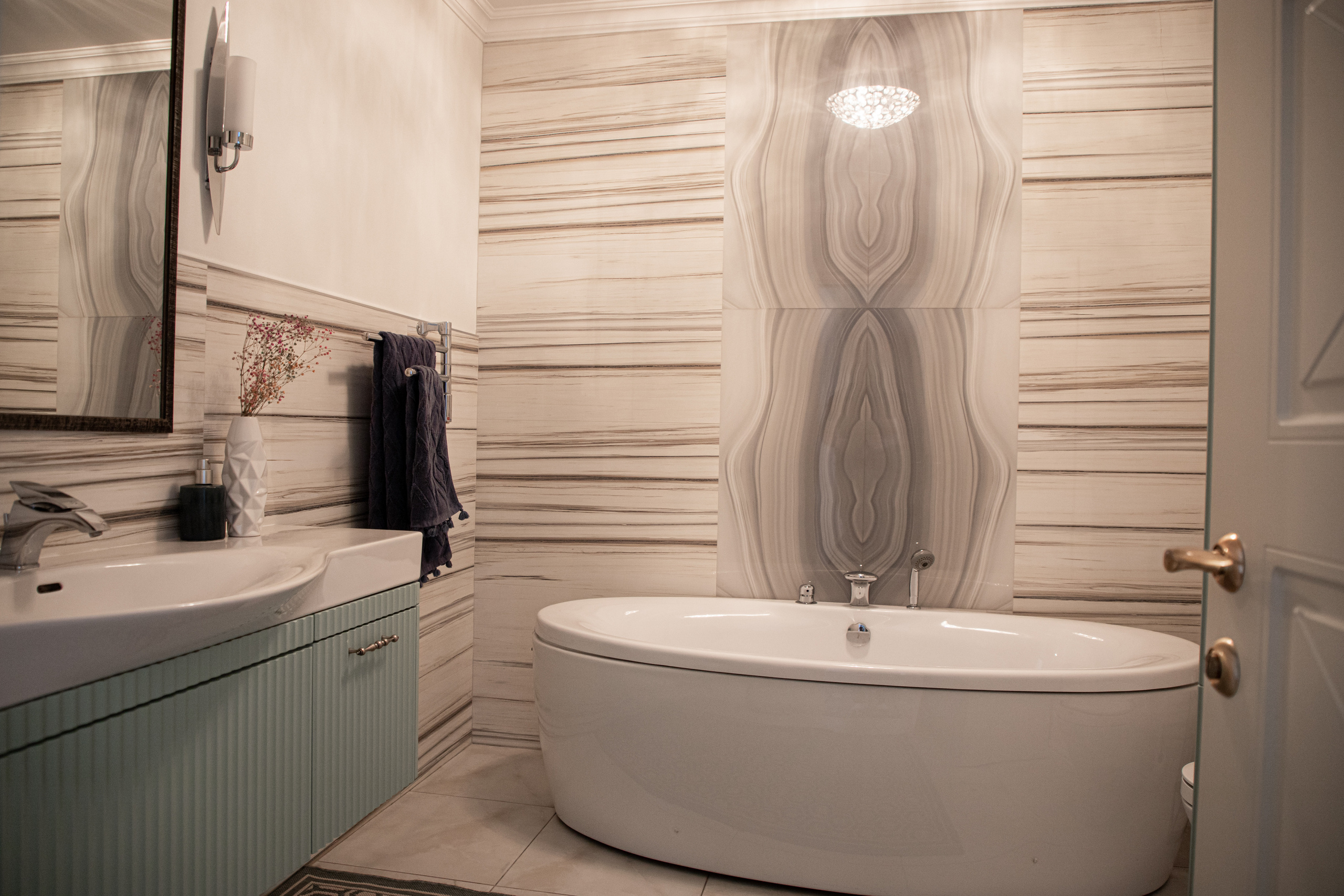 Съемка квартиры в ЖК Даудель Тюмени для продажи или сдачи в аренду. Фотограф Денис Лесковский (Тюмень)