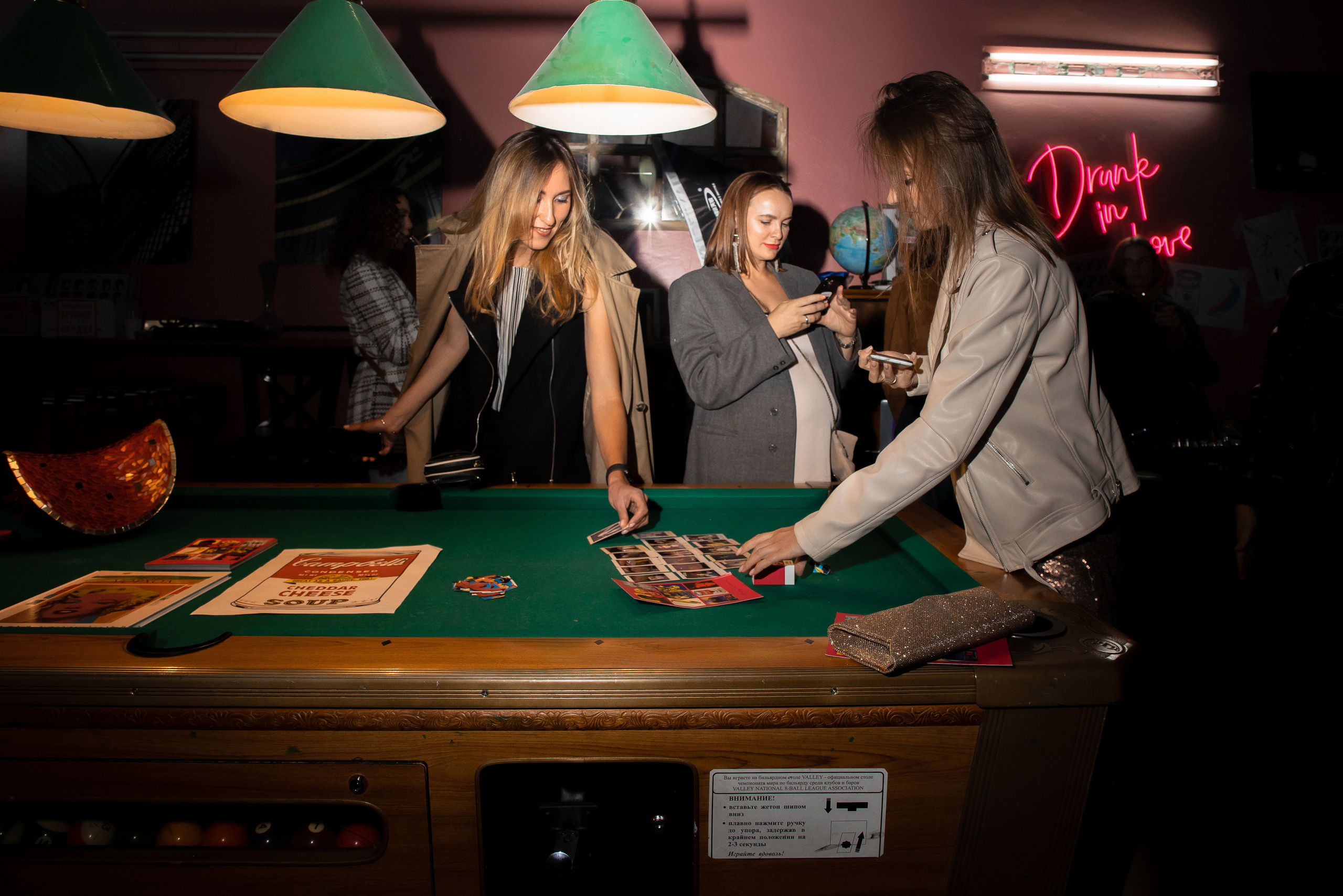 2022-06-29 Лекция Марии Барковой (Энди Уорхол). Фотограф Денис Лесковский (Тюмень)