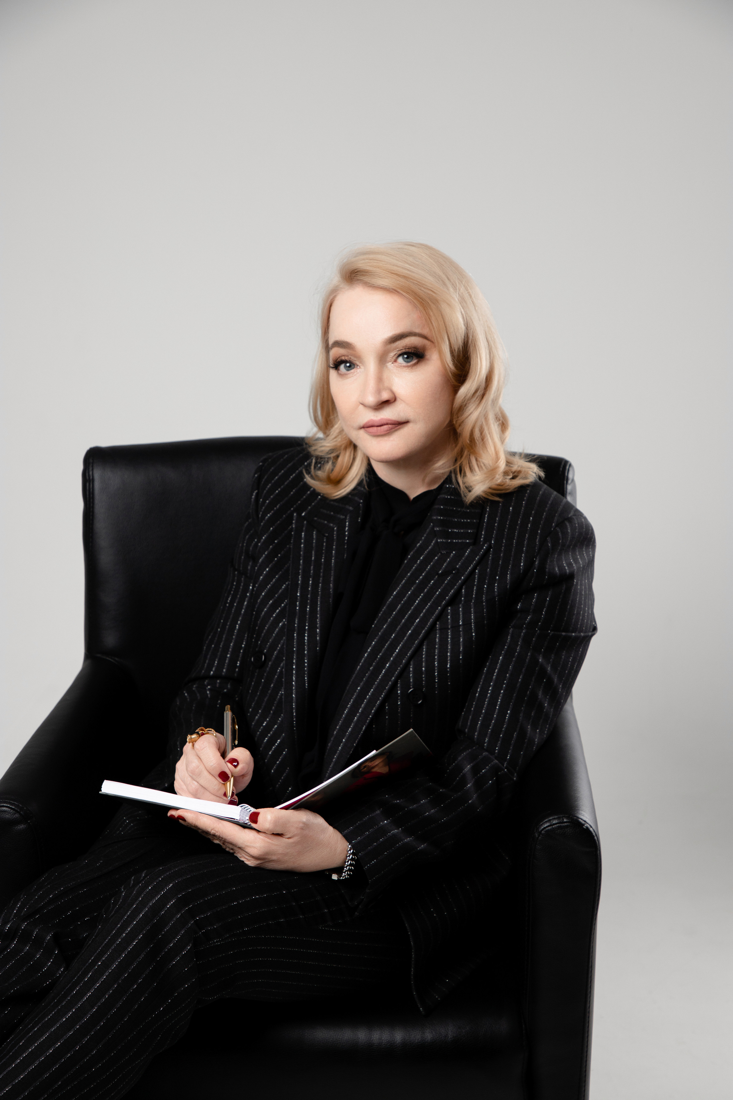 Лариса Кирилловна. Фотограф Денис Лесковский (Тюмень)