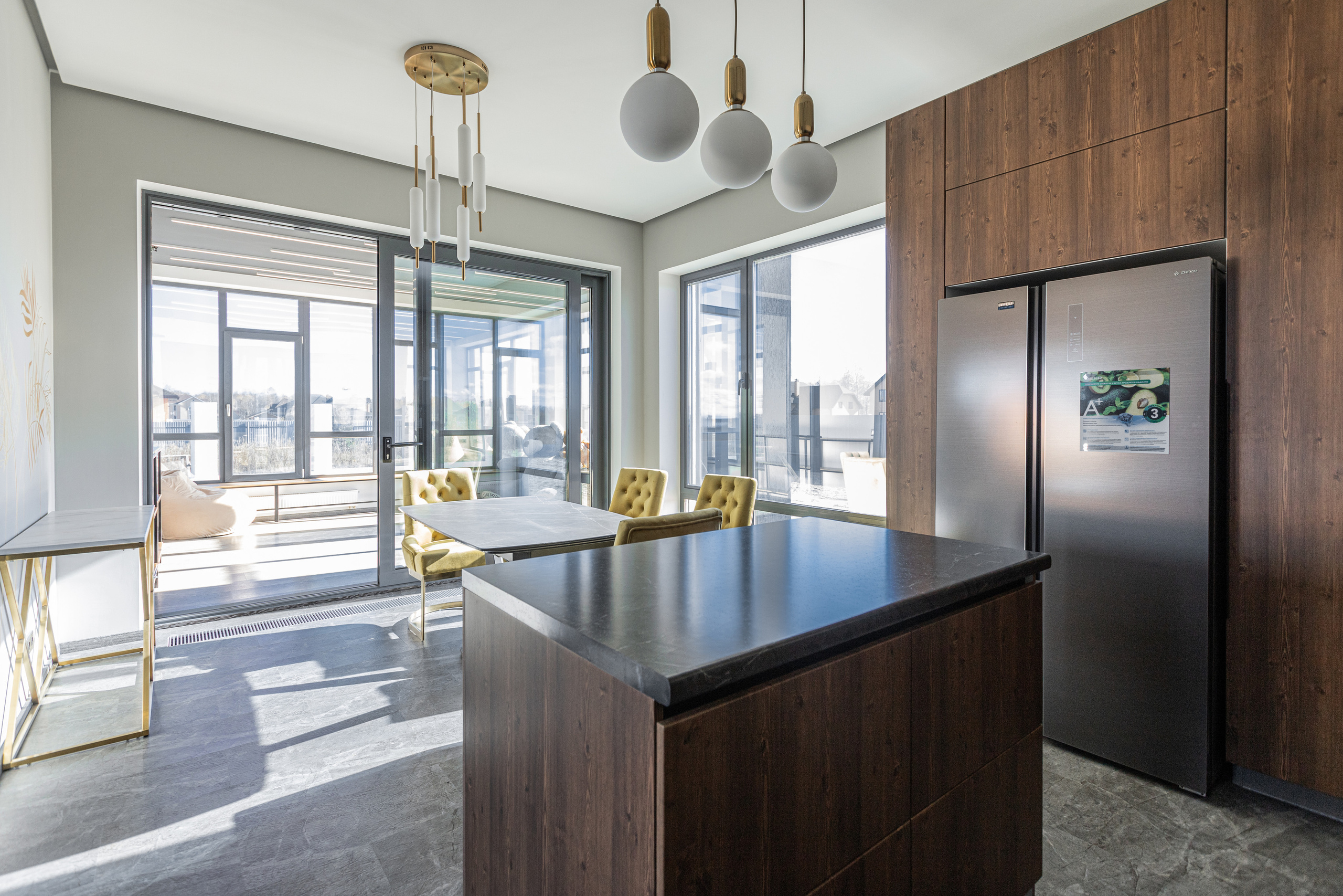 Предпродажная съемка коттеджа в Зубарево. Фотограф Денис Лесковский (Тюмень)