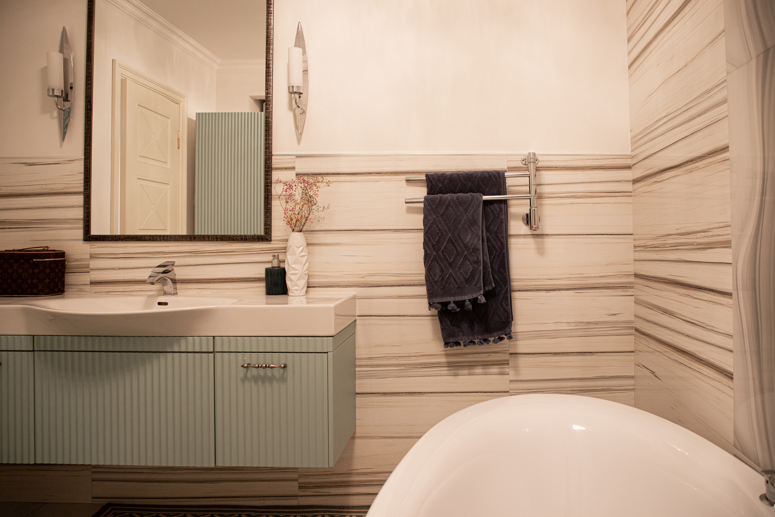 Съемка квартиры в ЖК Даудель Тюмени для продажи или сдачи в аренду. Фотограф Денис Лесковский (Тюмень)