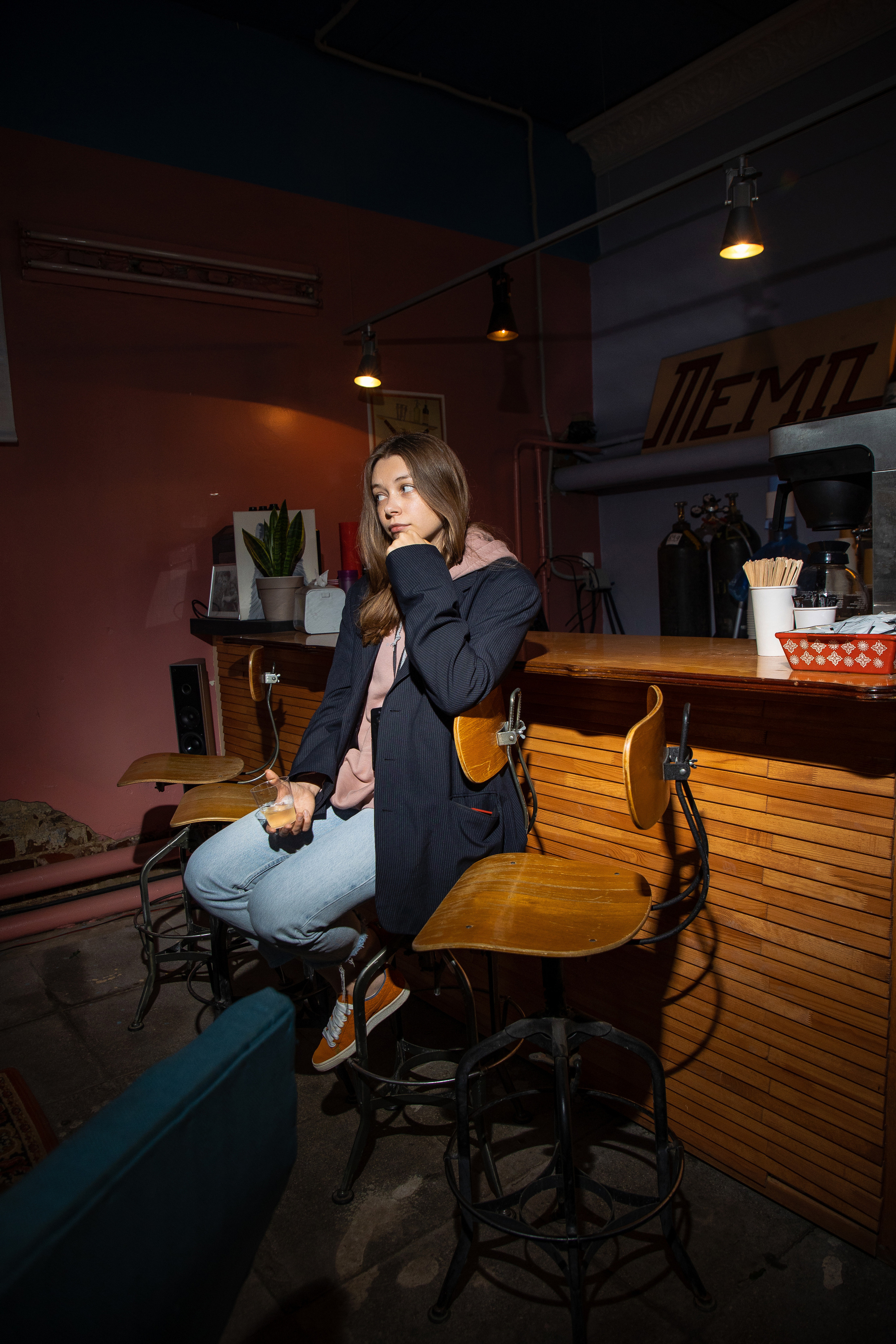 2022-06-29 Лекция Марии Барковой (Энди Уорхол). Фотограф Денис Лесковский (Тюмень)