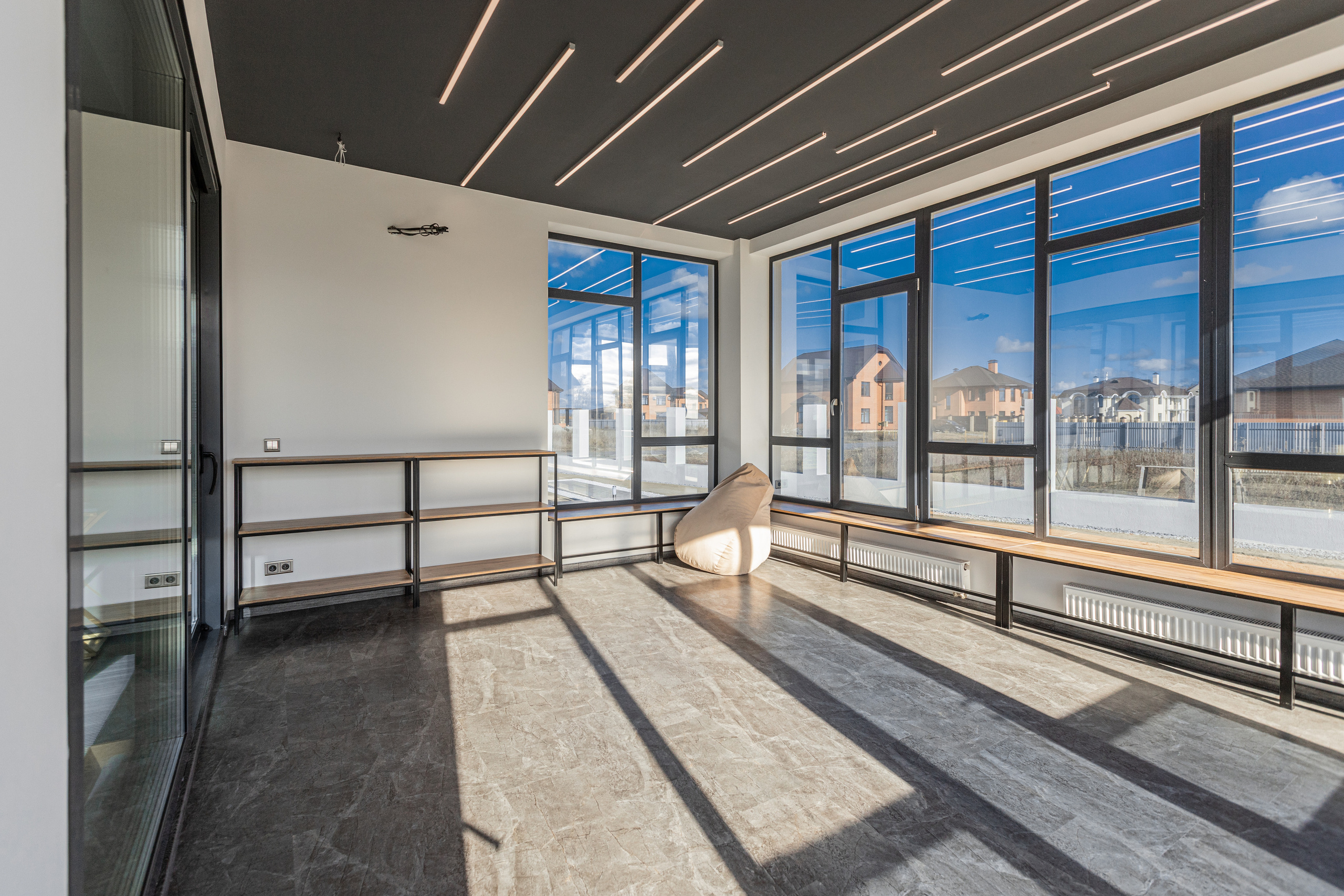 Предпродажная съемка коттеджа в Зубарево. Фотограф Денис Лесковский (Тюмень)