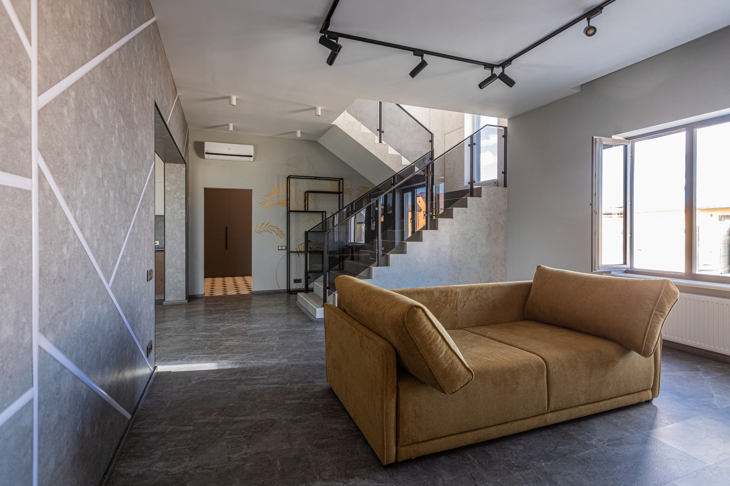 Предпродажная съемка коттеджа в Зубарево. Фотограф Денис Лесковский (Тюмень)