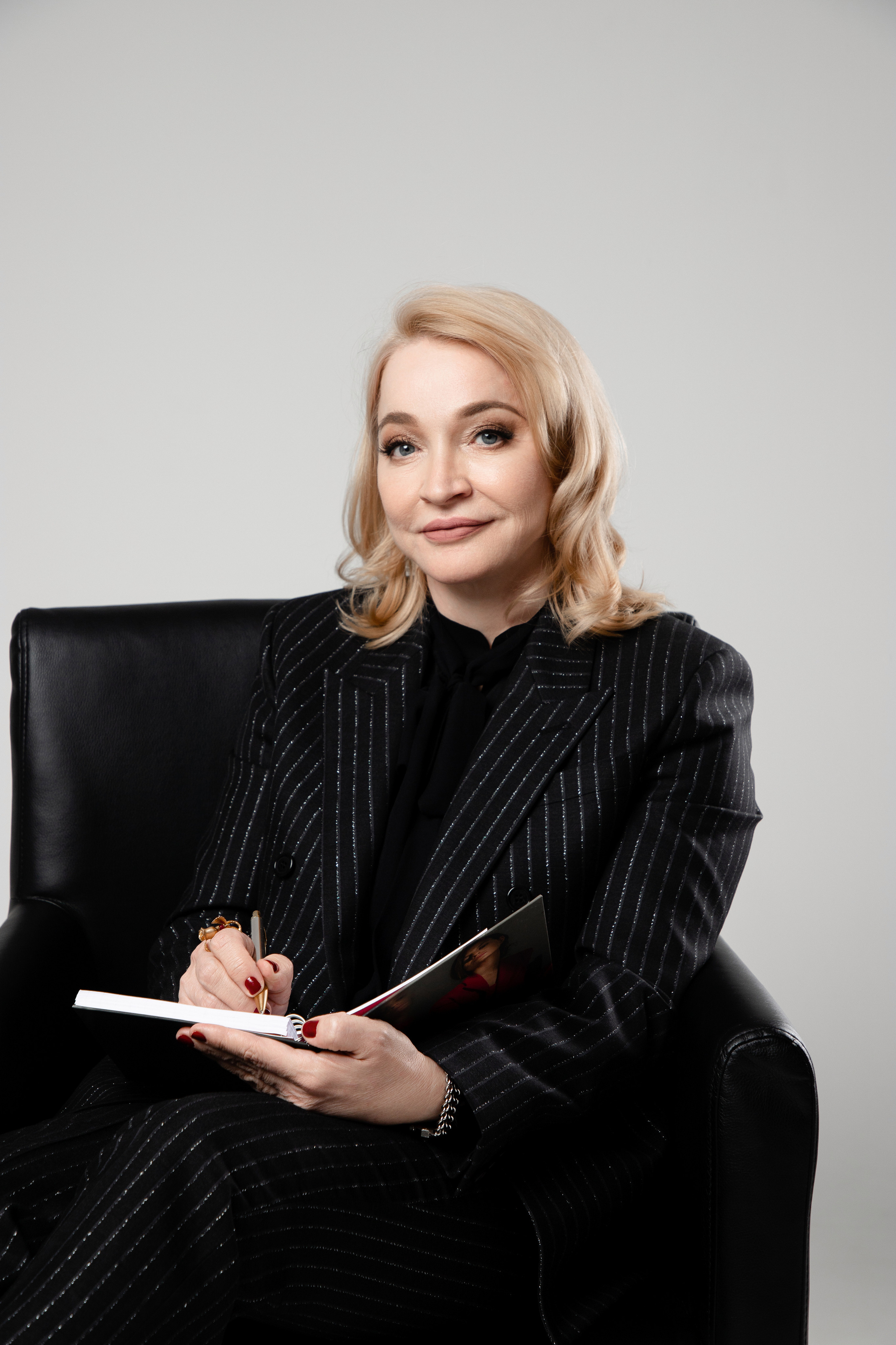 Лариса Кирилловна. Фотограф Денис Лесковский (Тюмень)