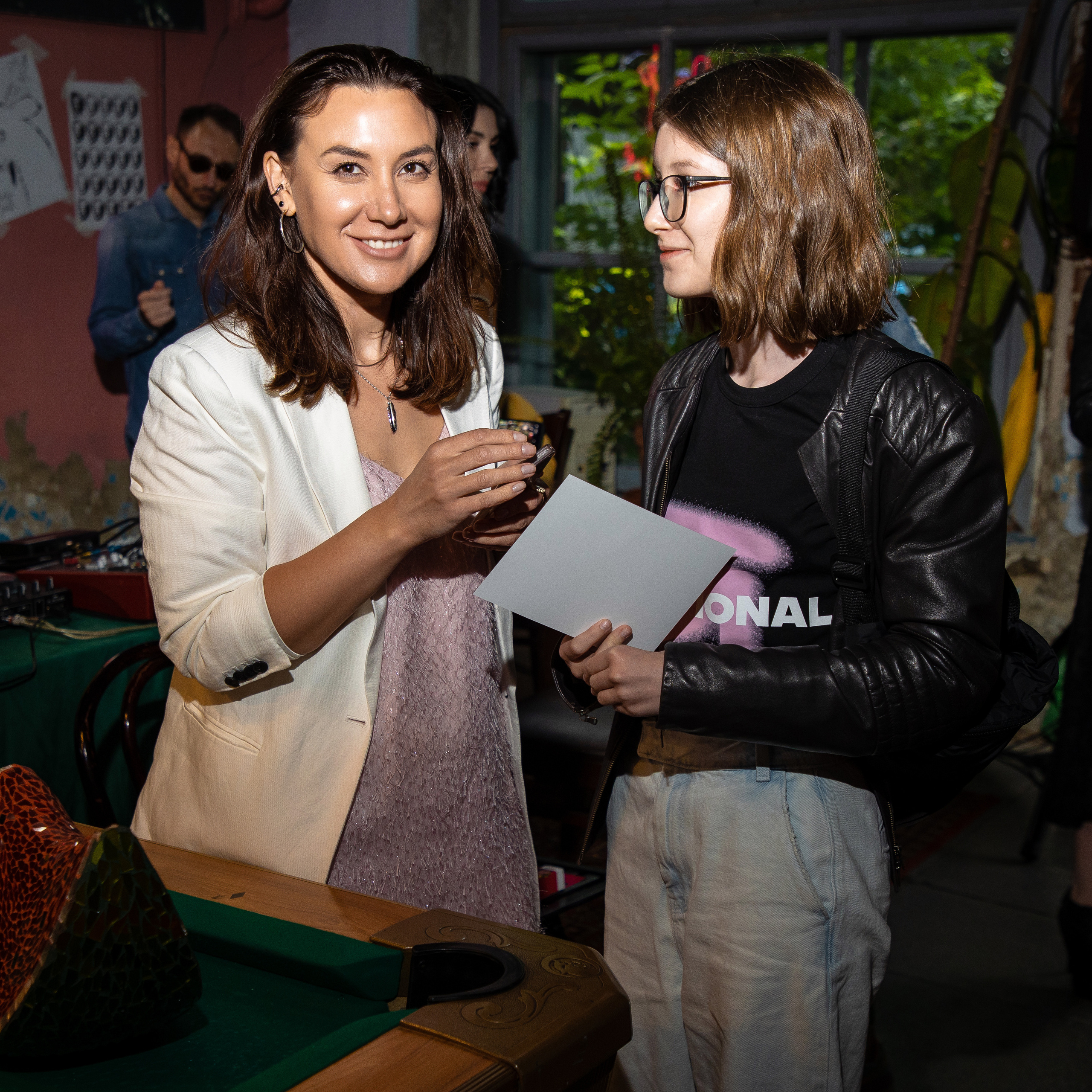 2022-06-29 Лекция Марии Барковой (Энди Уорхол). Фотограф Денис Лесковский (Тюмень)