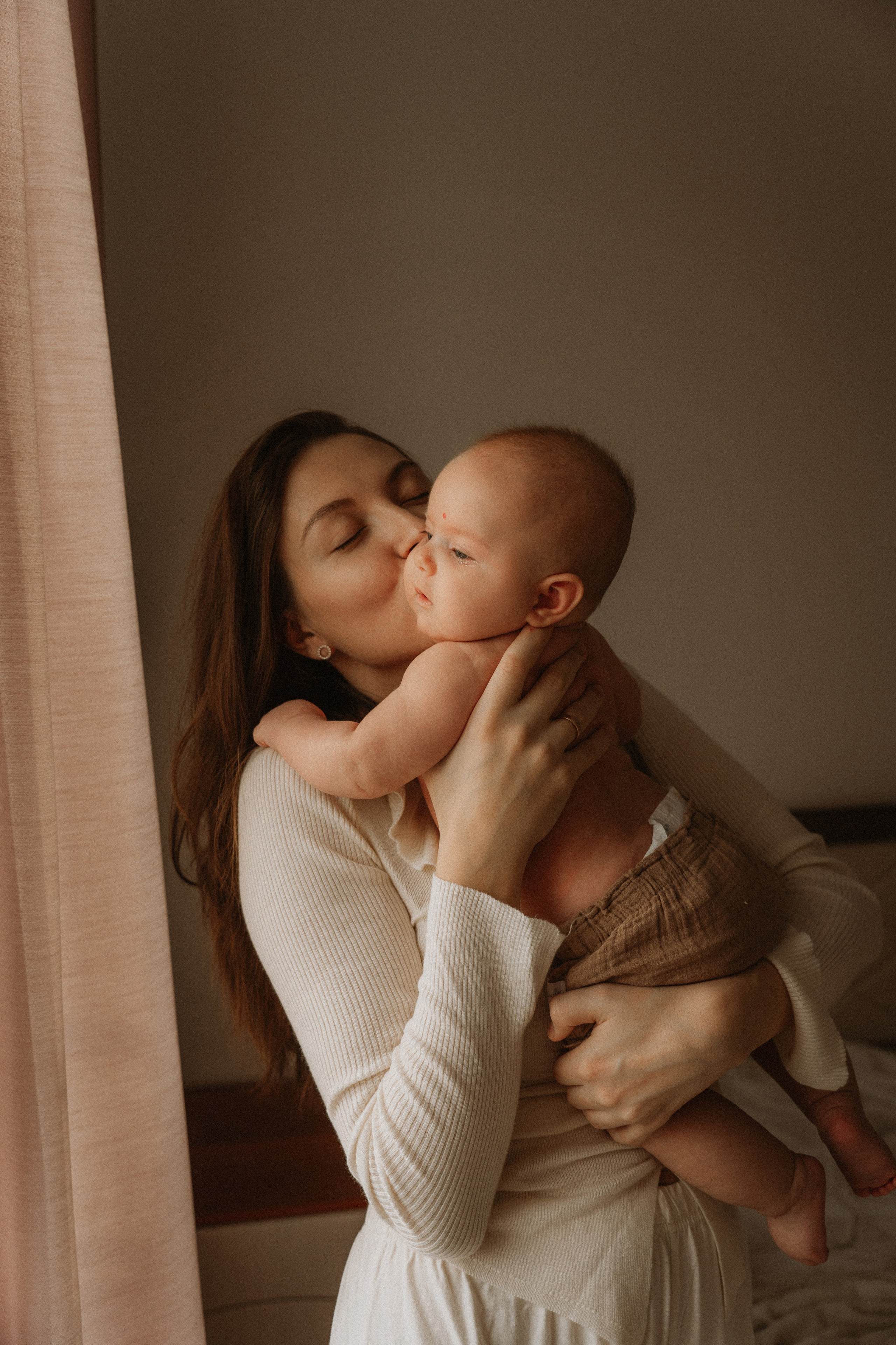 Вера, Ярик и Варя. Семейный фотограф • Домашние съемки в Нижнем Новгороде
