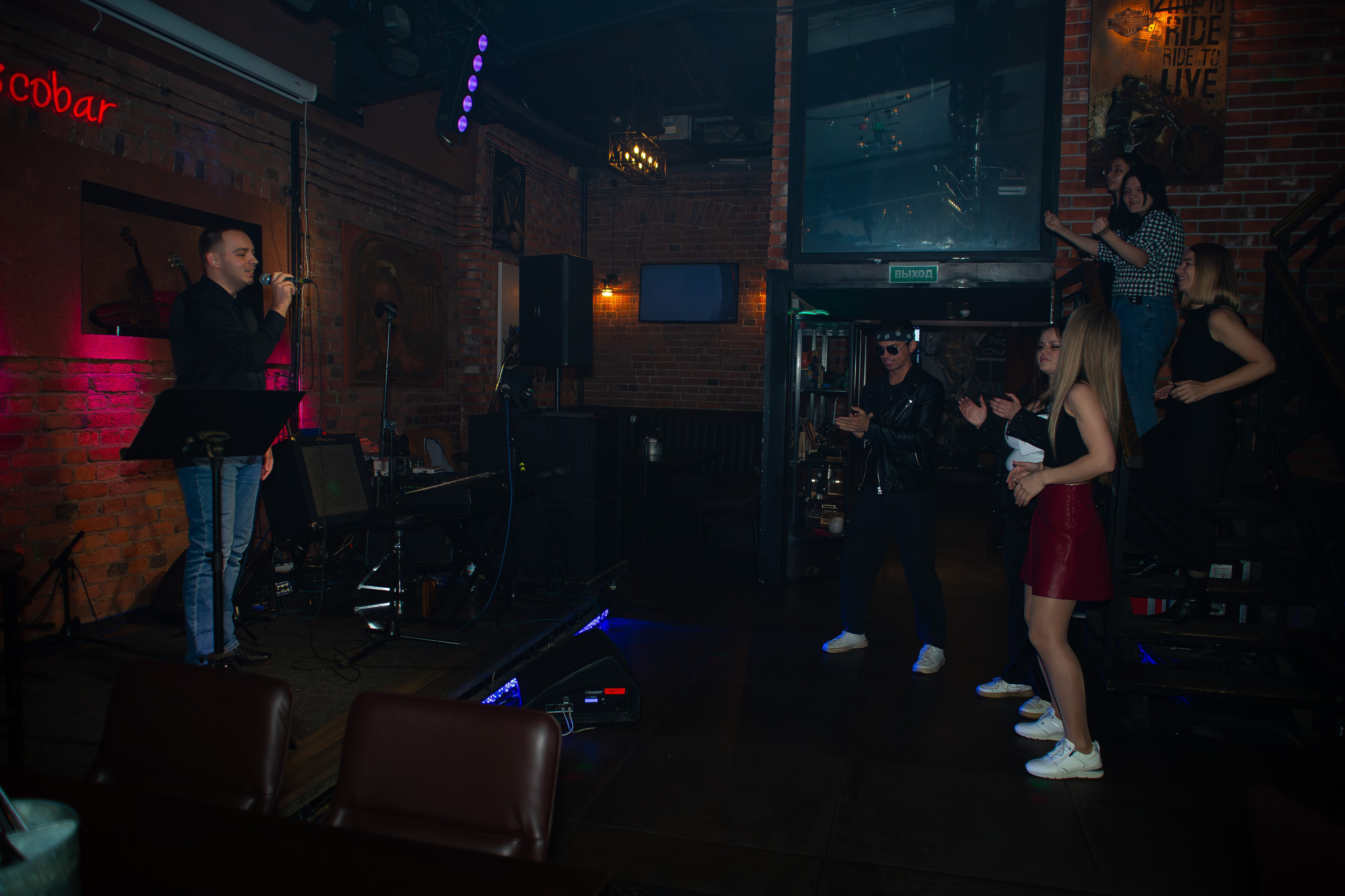 Репортажная съёмка. Женский фотограф в Москве