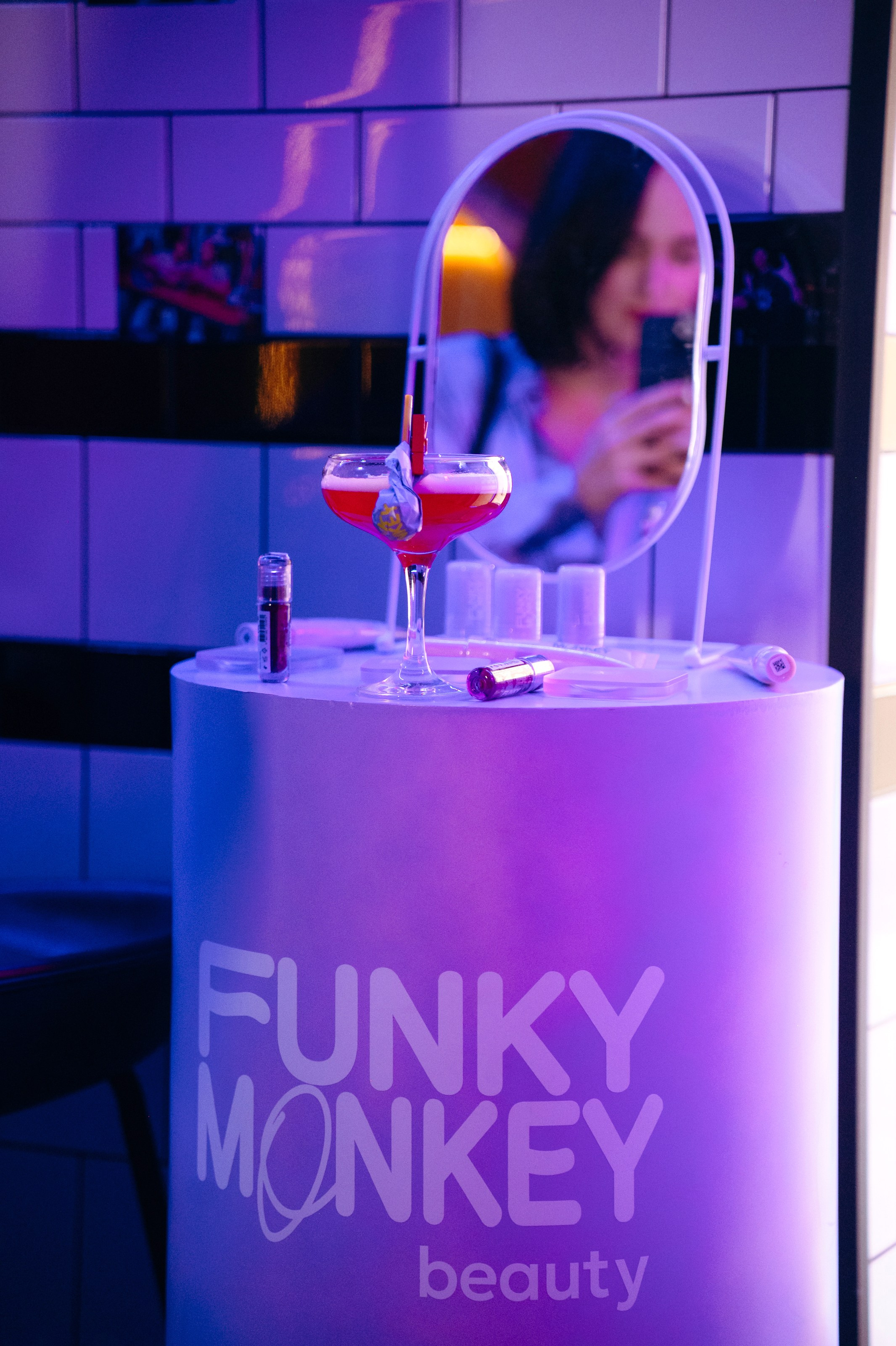 FUNKY MONKEY // Москва. Фотограф Элина Брусенцева