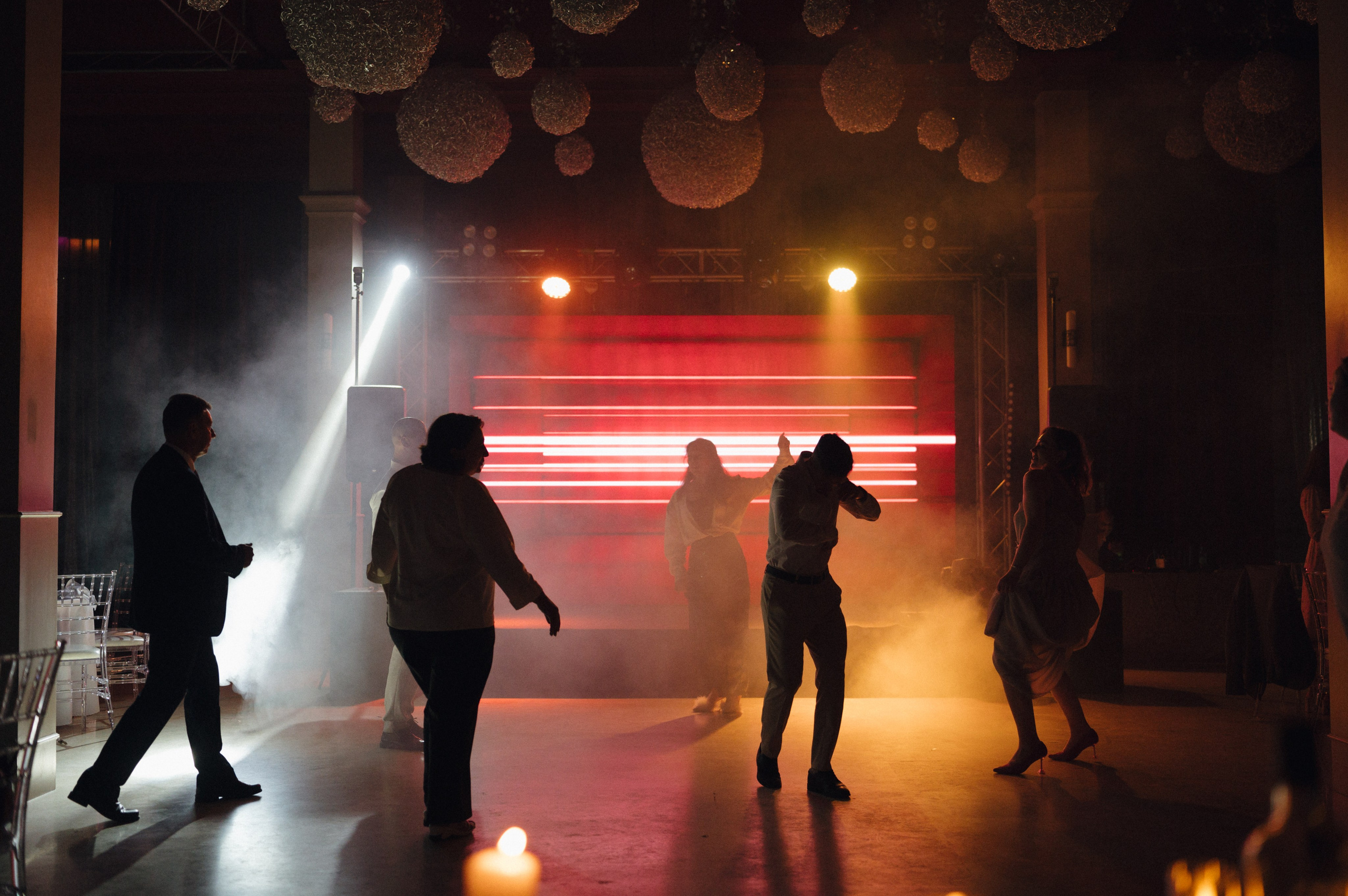 Елизавета и Роман. Репортажный и свадебный фотограф в Сургуте