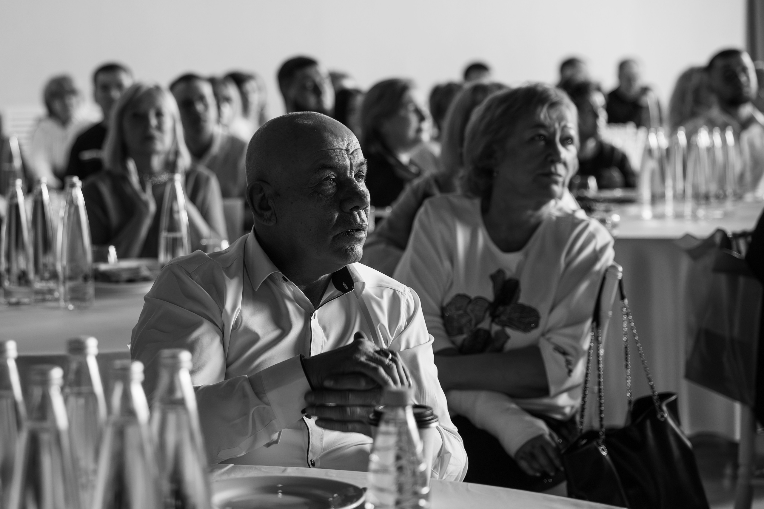 Империя Изобилия — выступления спикеров для предпринимателей. Свадебный фотограф в Иркутске Бобылев Никита