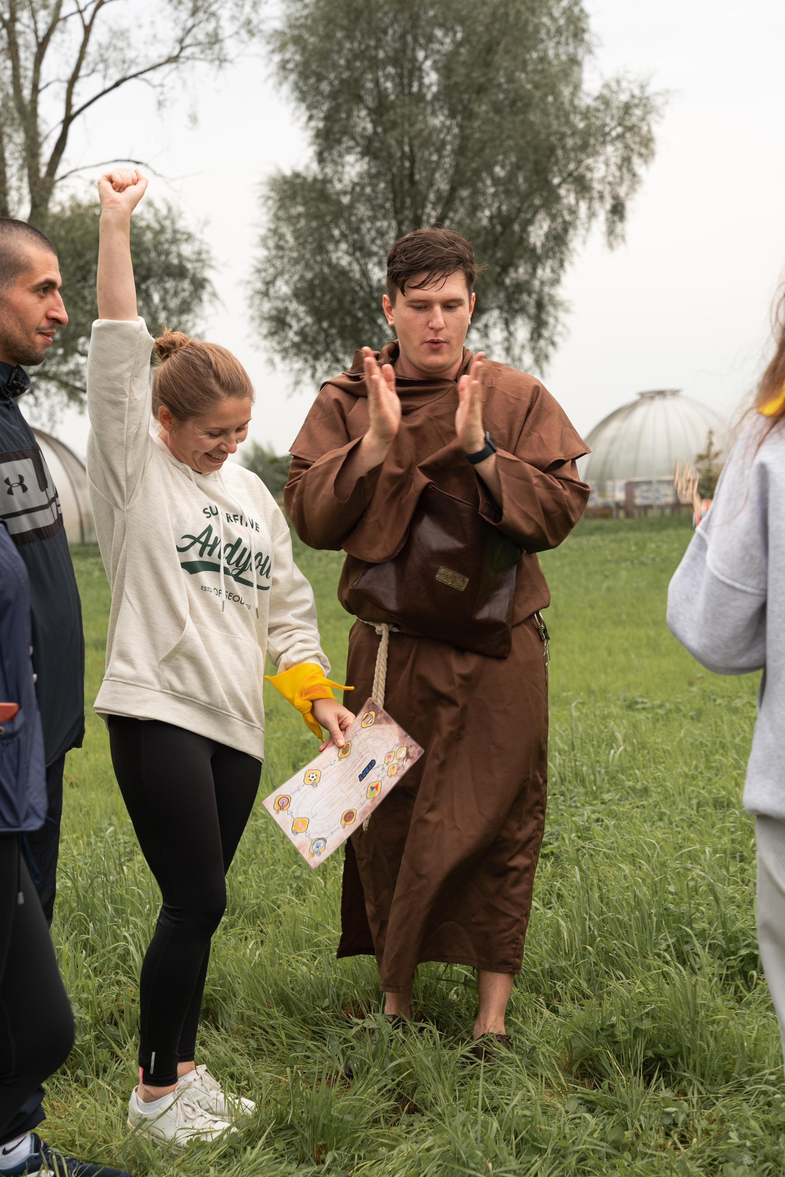 Team building. Фотограф и ИИ-креатор Анна Бобринёва