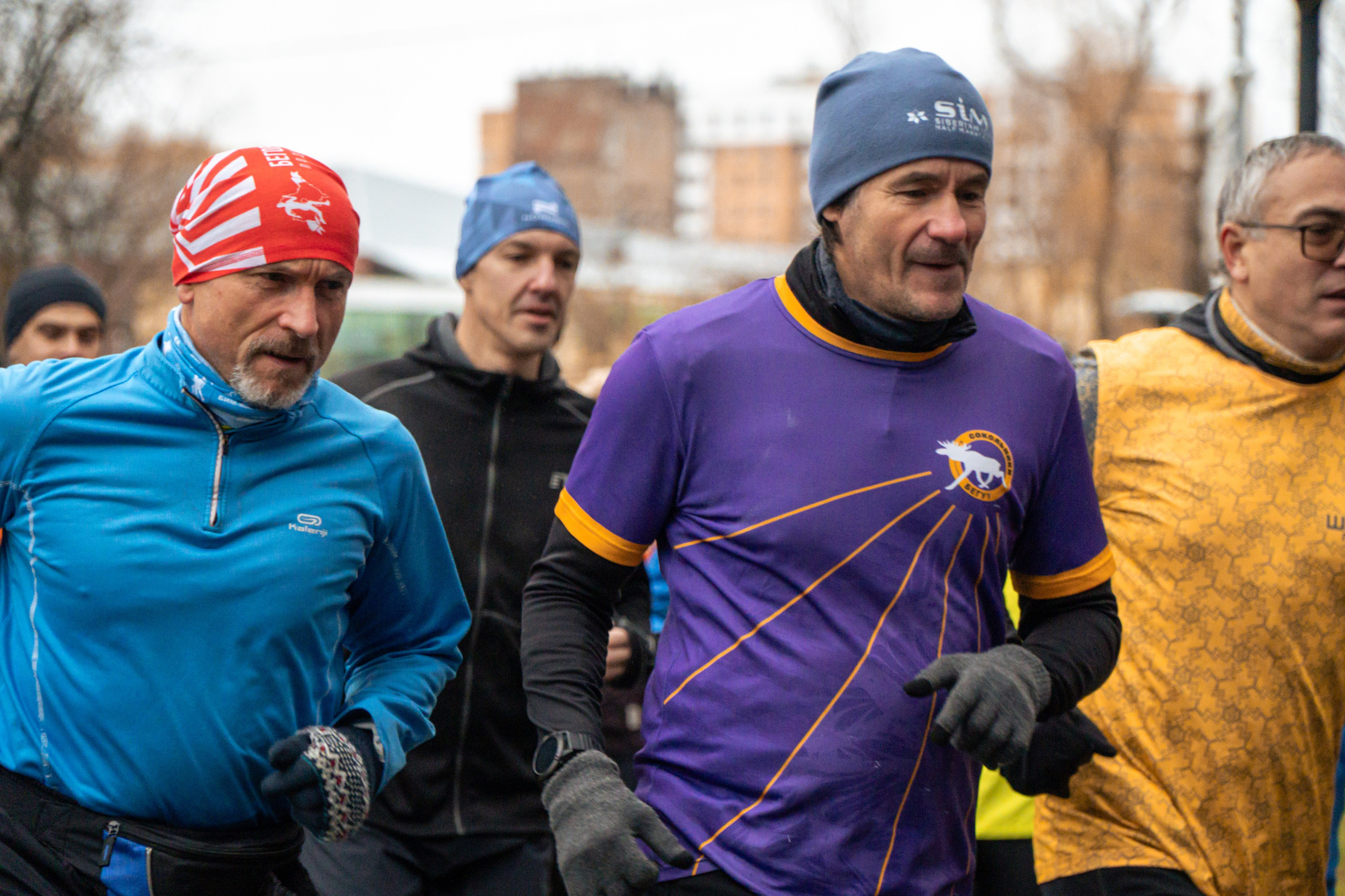 5 вёрст Реутов 16.11.2024. Роман Капилюшов. Бег. Фото. Видео. г. Люберцы