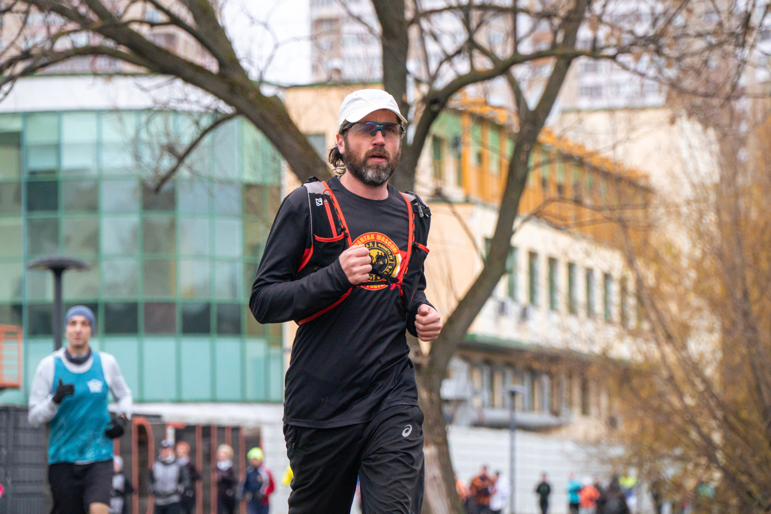 5 вёрст Реутов 16.11.2024. Роман Капилюшов. Бег. Фото. Видео. г. Люберцы