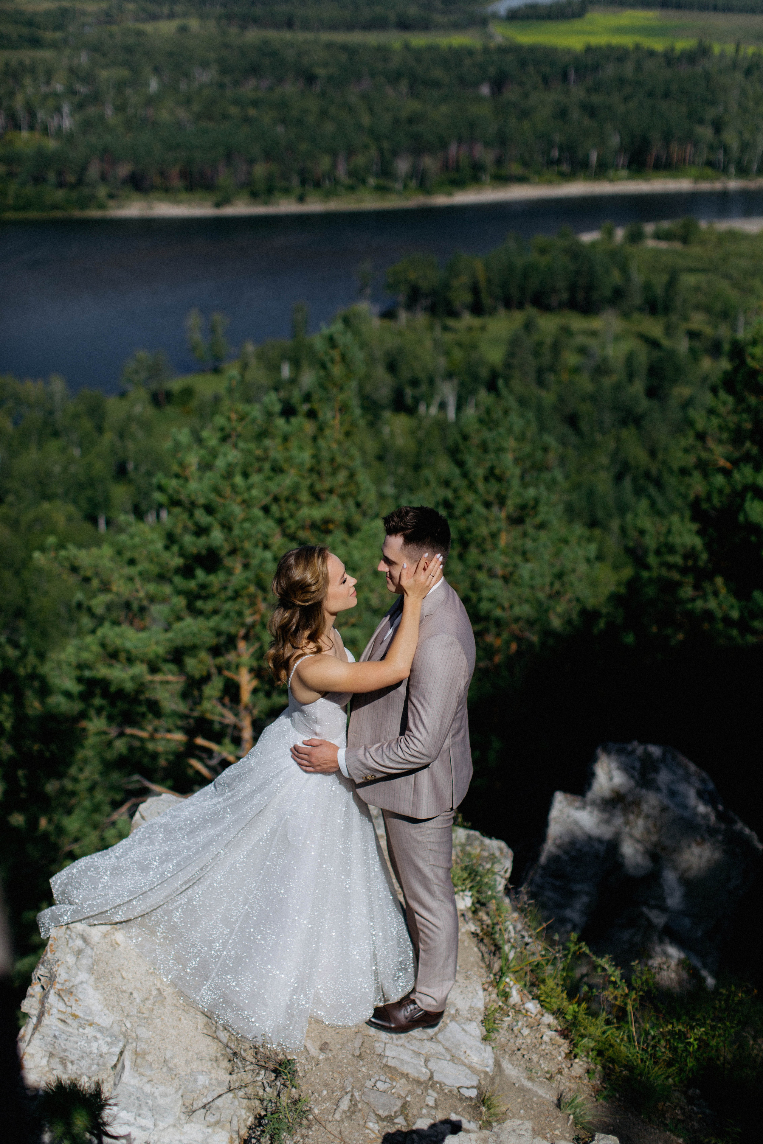 Свадебная выездная фотосессия Александра и Софии. Главная