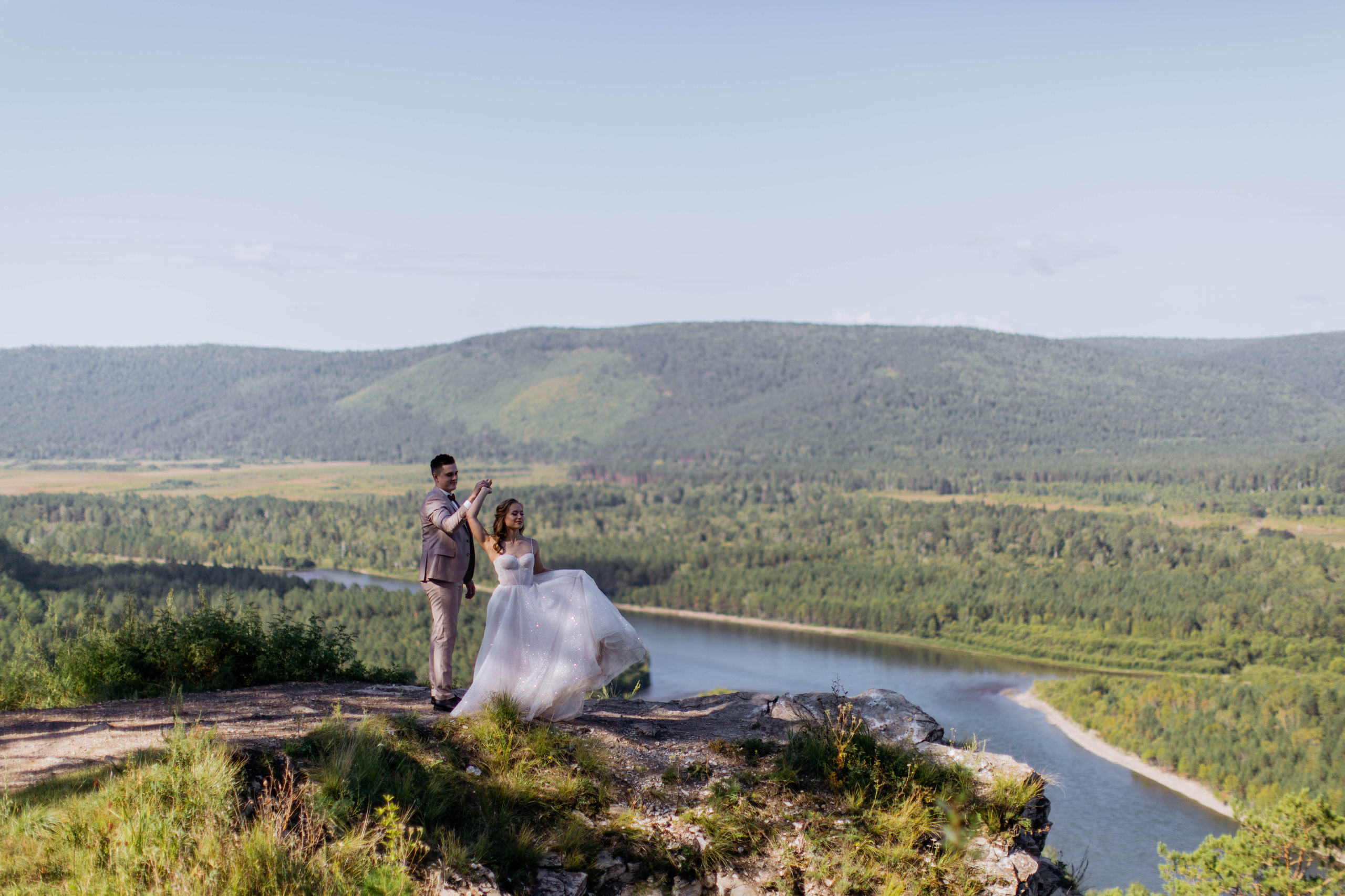 Свадебная выездная фотосессия Александра и Софии. Главная