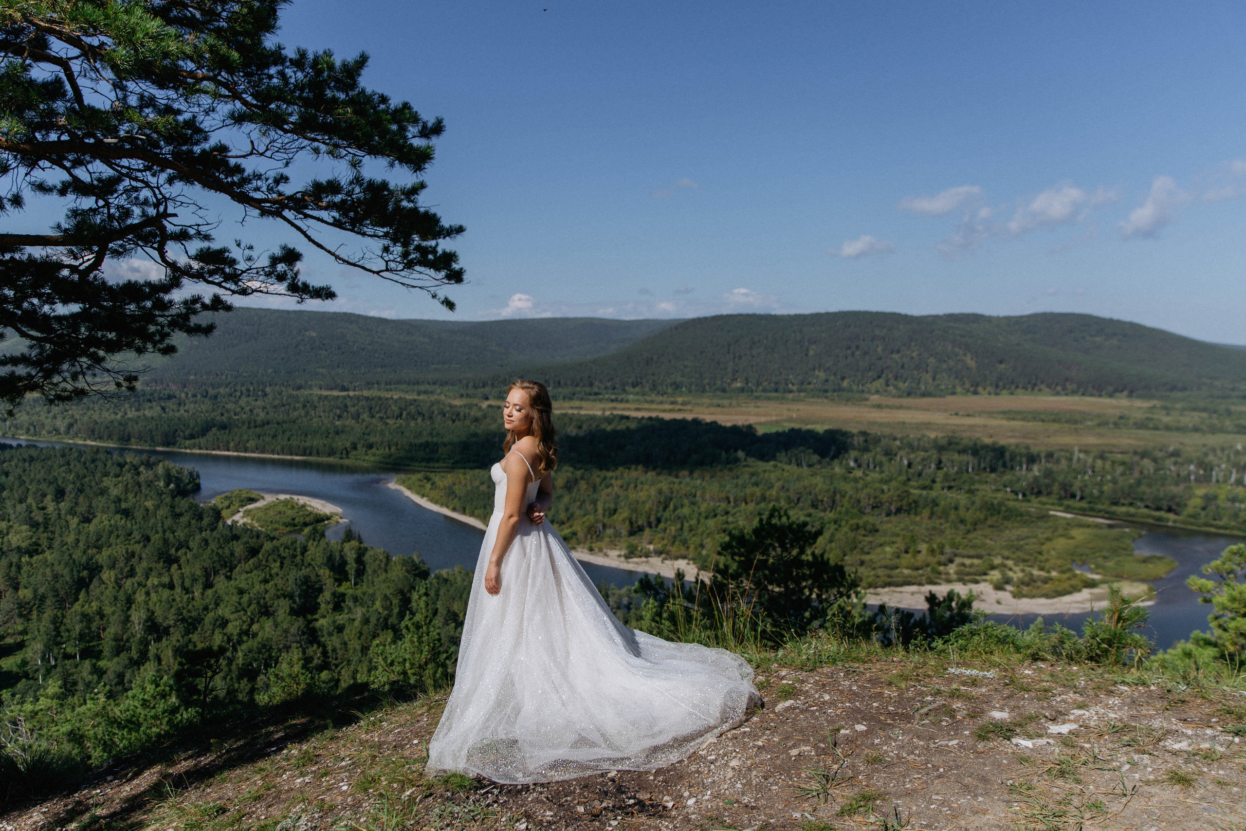 Свадебная выездная фотосессия Александра и Софии. Главная