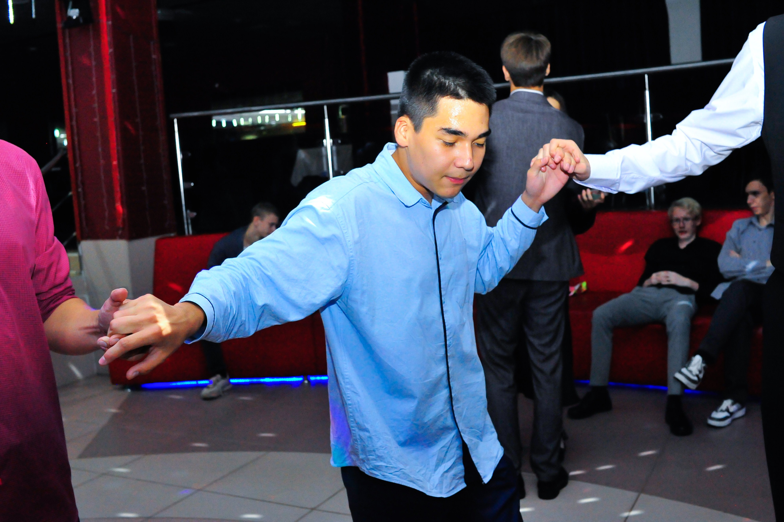 Выпускной 11б Гимназия 53. Фотограф Магнитогорск Данил Семенов