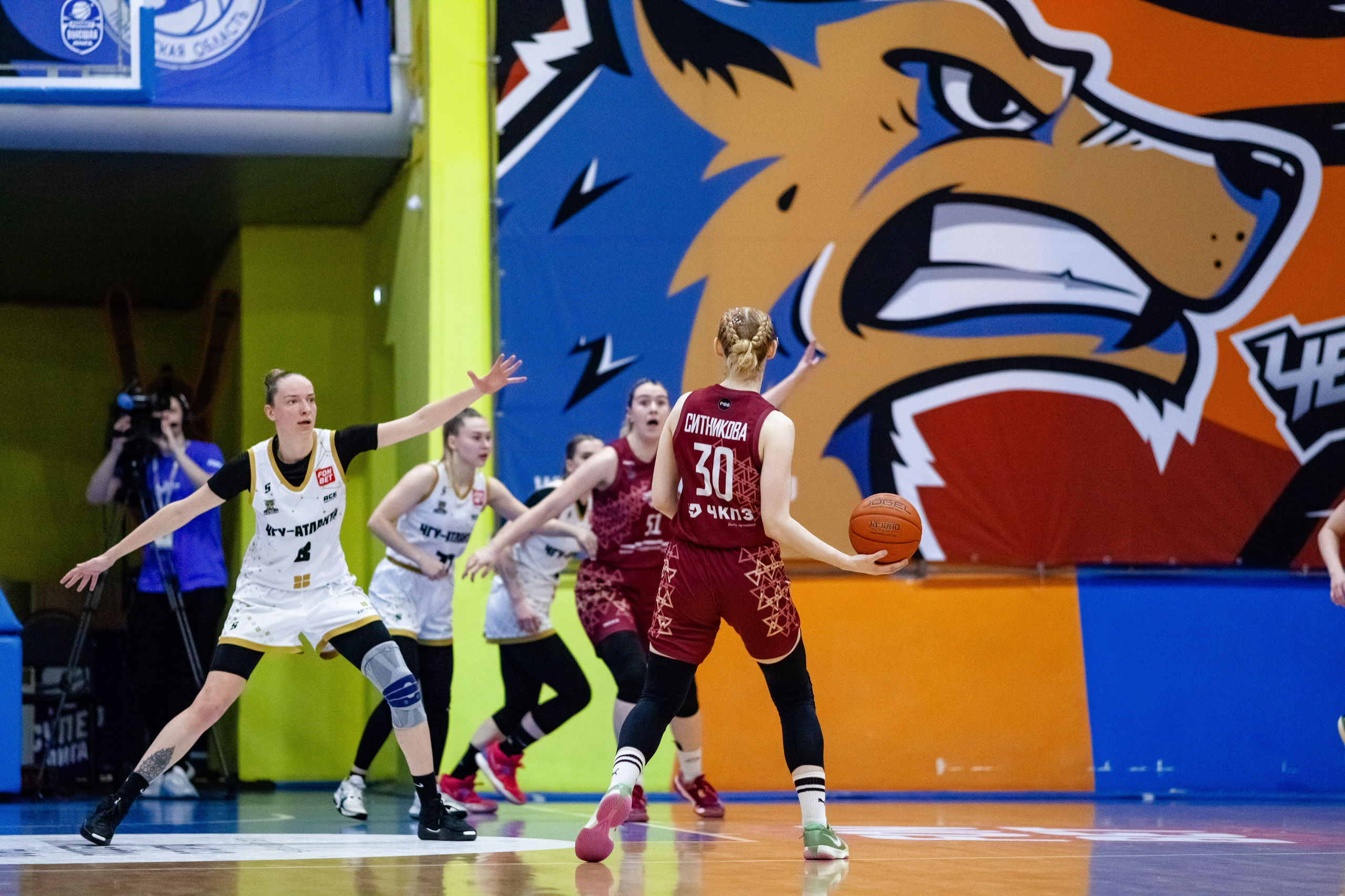 ЧГУ-Атланта — Славянка. Фотография